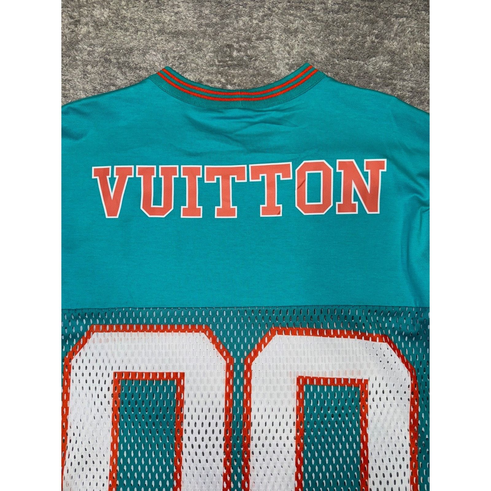 Louis Vuitton Louis Vuitton SS22 Hockey Jersey Tee Menthe T-Shirt Large L Size US L / EU 52-54 / 3 - 15 Thumbnail