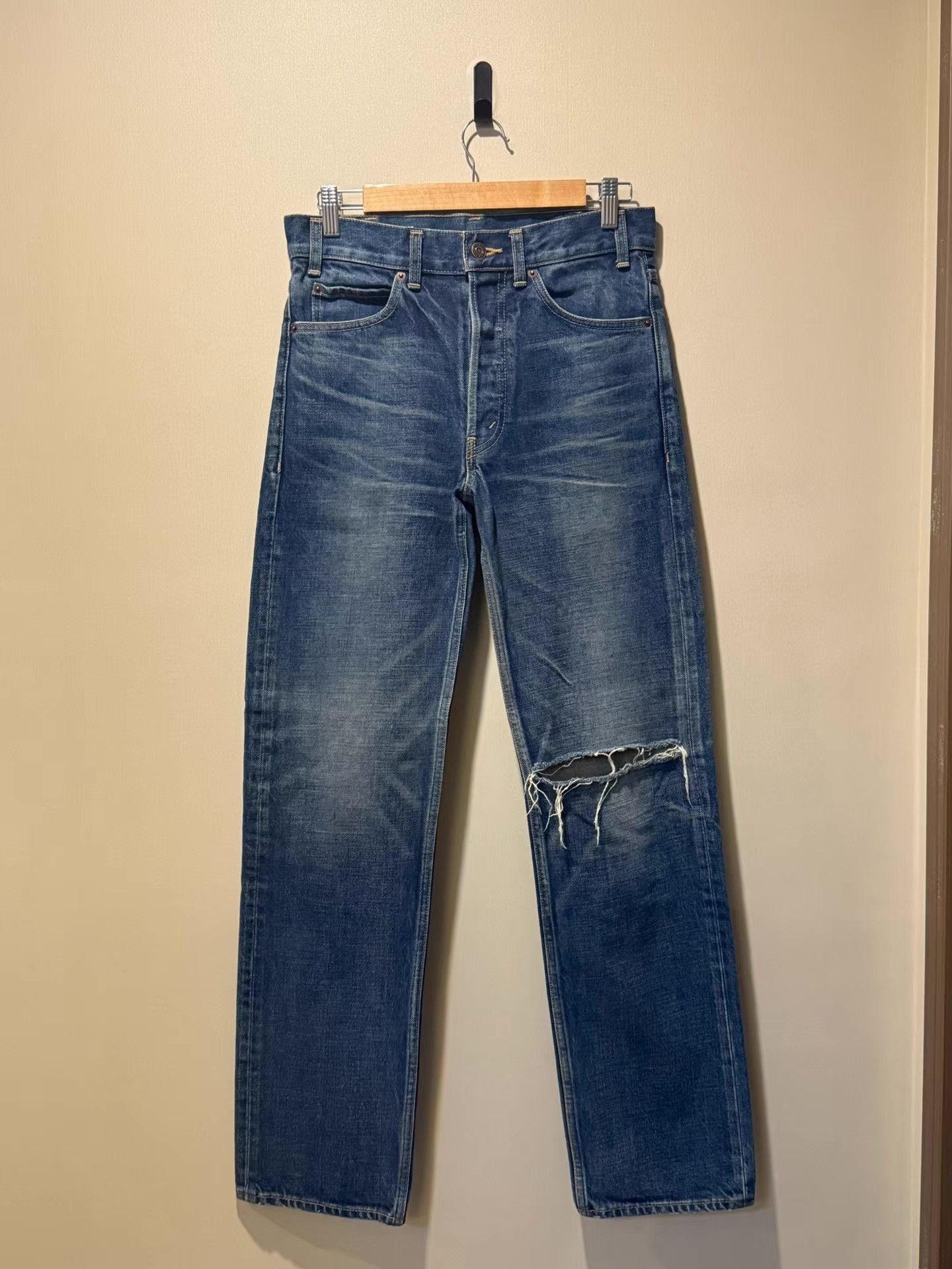 Celine Blue Distressed Denim Jeans Size 34 Size US 28 / EU 44 - 1 Thumbnail
