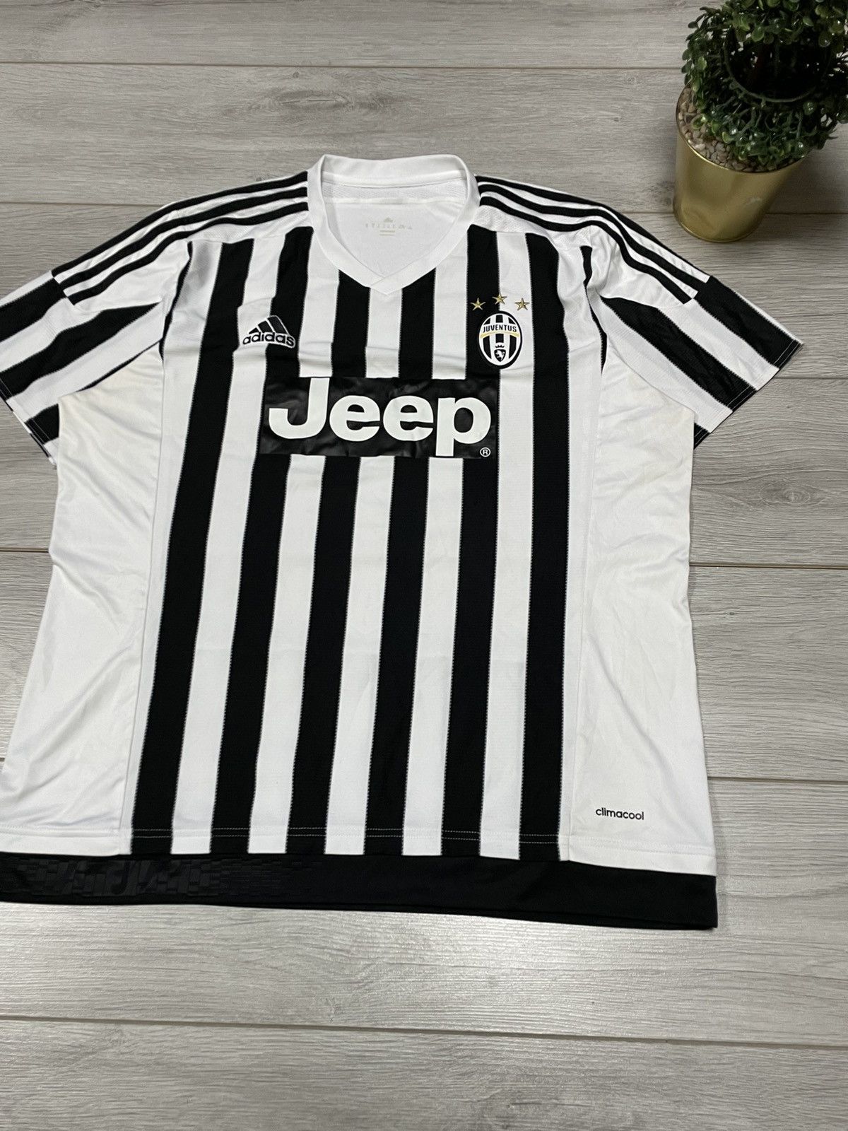 Adidas Adidas Juventus 2015 Jersey Jeep striped Size US XL / EU 56 / 4 - 2 Thumbnail