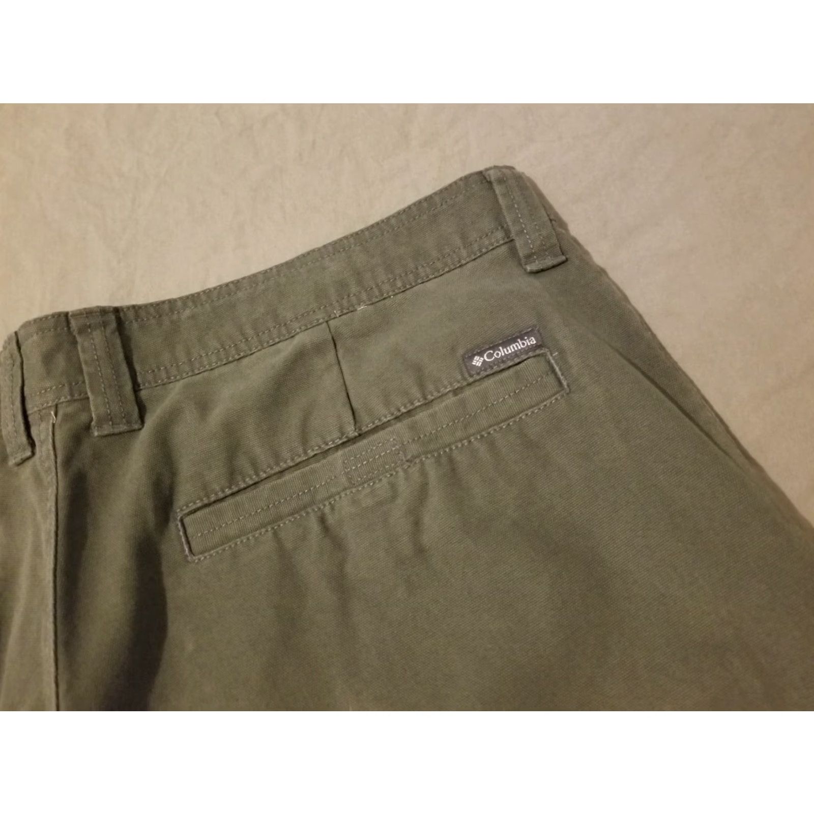 Vintage Columbia Shorts Khaki 38 Cotton Chino Mens Beige Cotton Chino Size US 38 / EU 54 - 2 Thumbnail