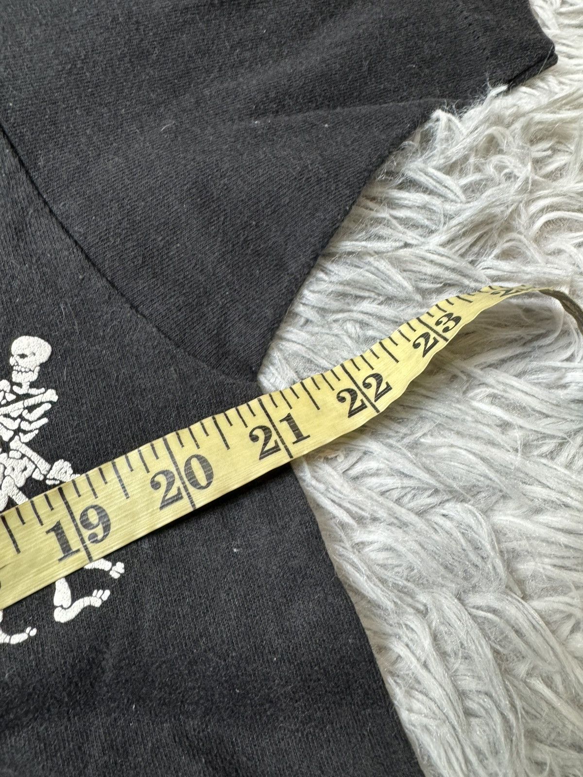 Vintage Skulls Bones X Fashion Victim 1990 Size US L / EU 52-54 / 3 - 4 Thumbnail