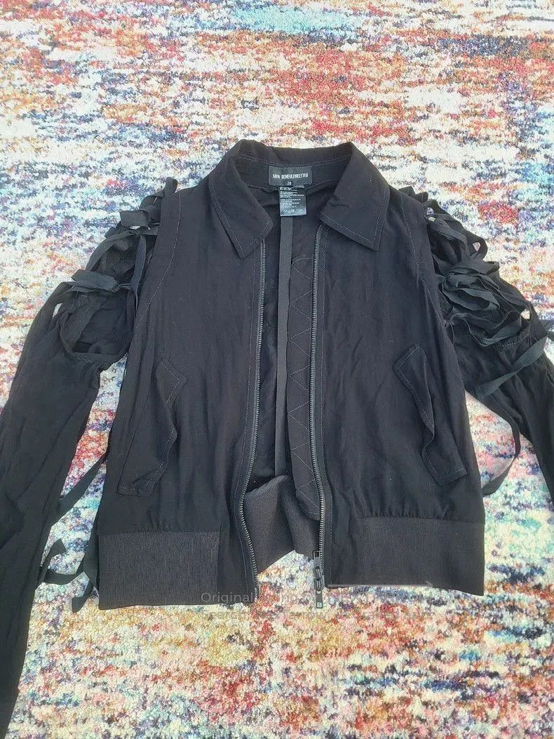 Ann Demeulemeester Ann Demeulemeester Silk Detachable Sleeve Jacket. Size US S / EU 44-46 / 1 - 4 Thumbnail