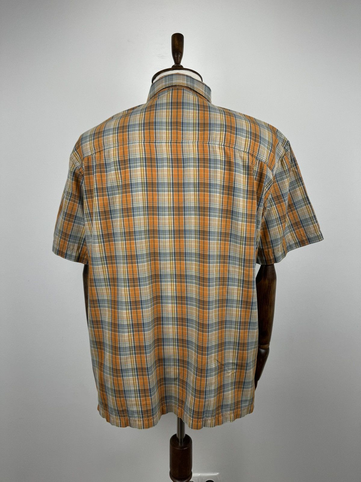 Nike ACG × Vintage Men’s Vintage Nike ACG Short Sleeve Shirt size XL Size US XL / EU 56 / 4 - 4 Thumbnail