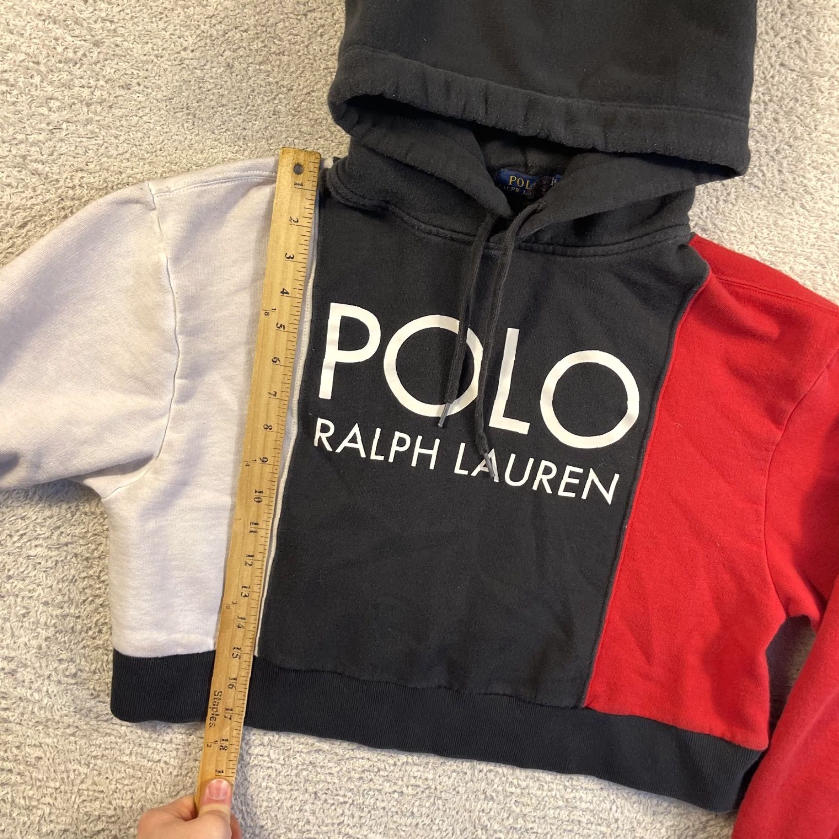 Polo Ralph Lauren **Ralph Lauren Women's Medium Red Hoodie Black Colorblock Pullover** User: **Polo Ralph Lauren Women's Medium Red Colorblock Hoodie Black Pullover** Size M / US 6-8 / IT 42-44 - 6 Thumbnail