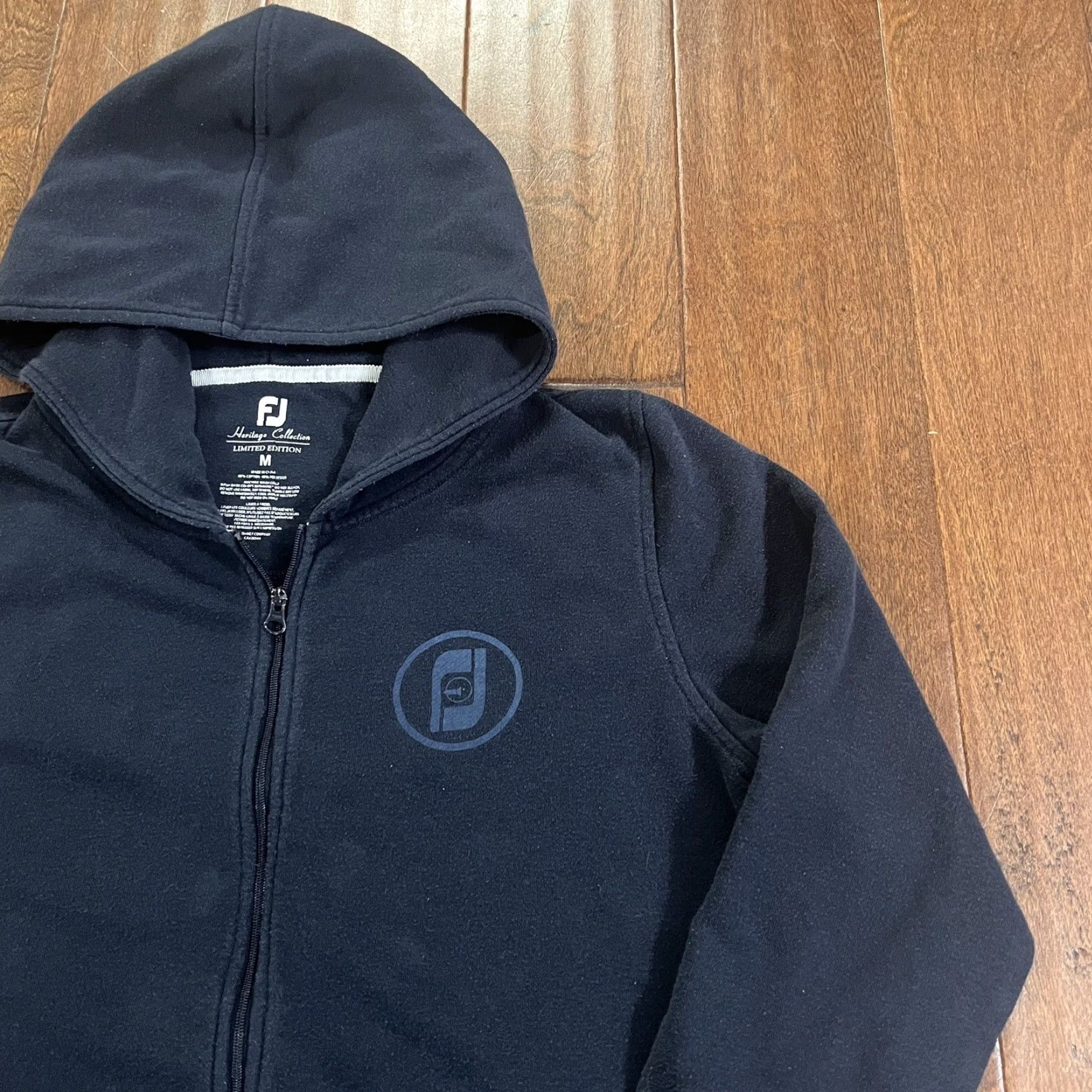 Footjoy Footjoy Womens Hoodie Heritage Collection Zip Sweatshirt Navy Blue Knit Logo Zipper Full Zip Activewear M Regular Women’s Hoodie Size M / US 6-8 / IT 42-44 - 6 Thumbnail