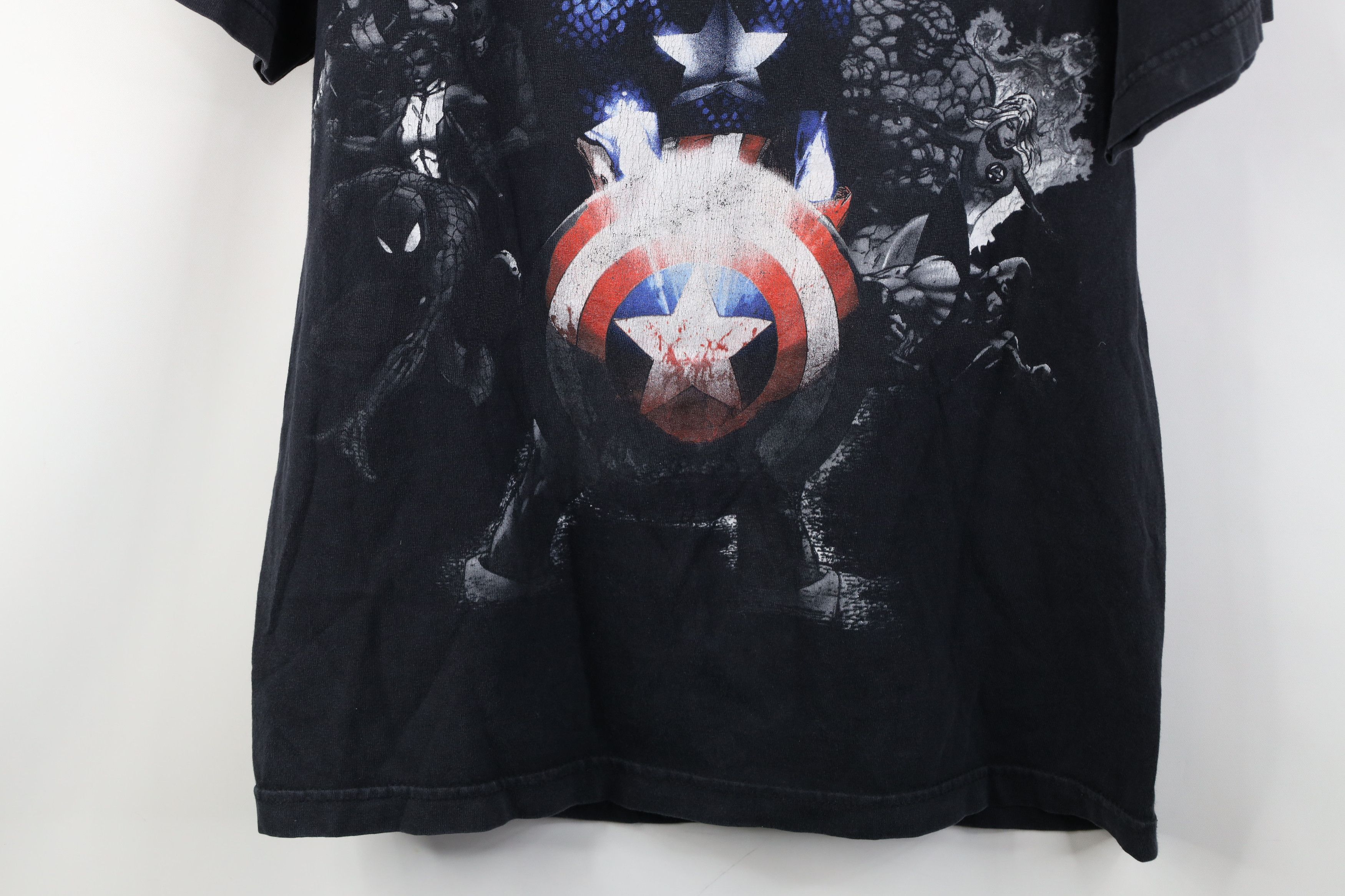 Vintage Vintage Y2K Marvel Comics Superhero Jumbo Print T-Shirt Size US M / EU 48-50 / 2 - 3 Thumbnail
