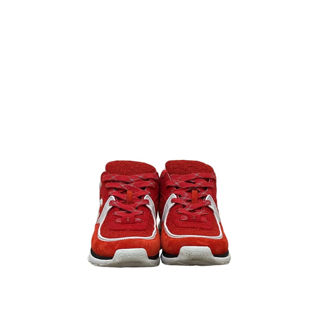 Chanel Chanel CC Logo Red Suede & Tweed Sneakers Size 39.5 Size US 8.5 / IT 38.5 - 2 Thumbnail