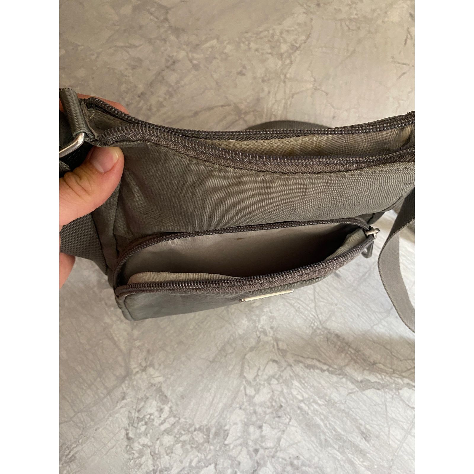 Other Baggallini Gray Crossbody Bag/Purse Size ONE SIZE - 5 Thumbnail