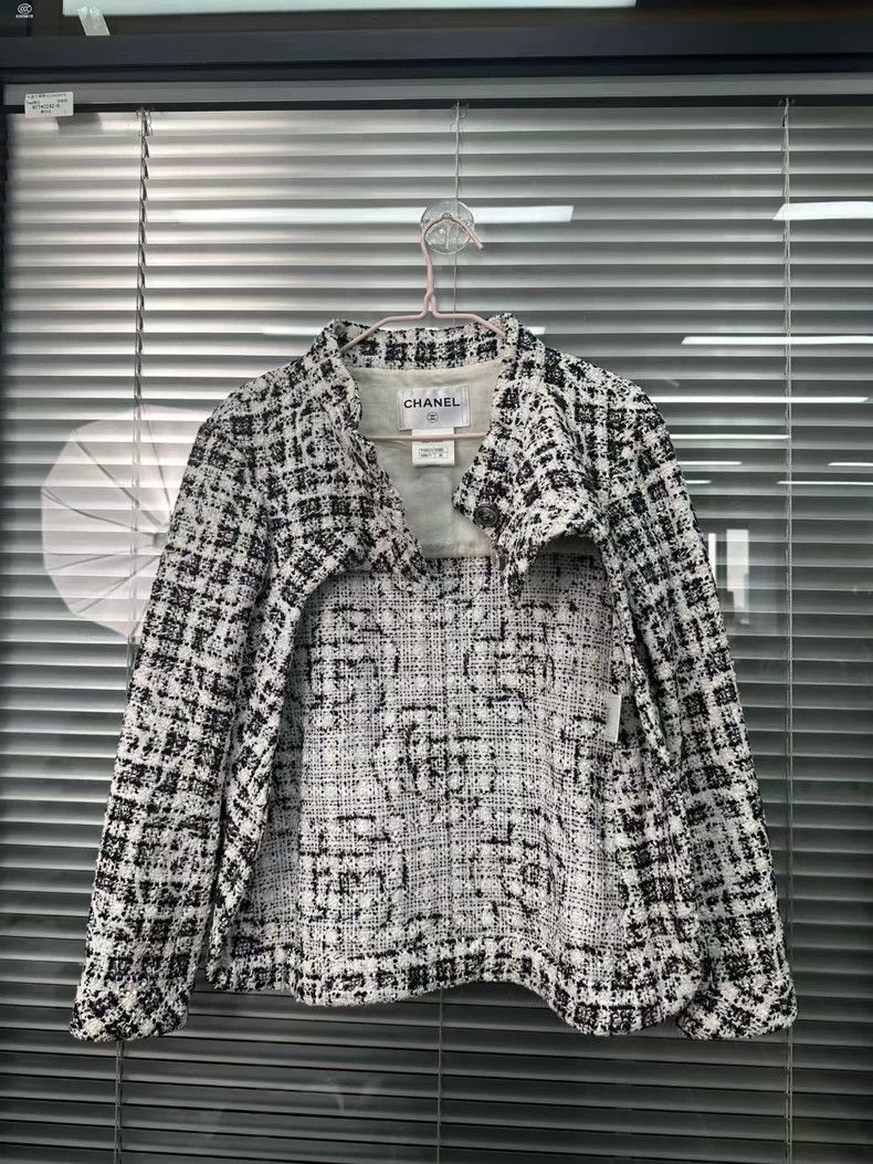 Chanel Chanel Coarse floral cloak jacket 2504-Nextarrow Size XS / US 0-2 / IT 36-38 - 1 Thumbnail