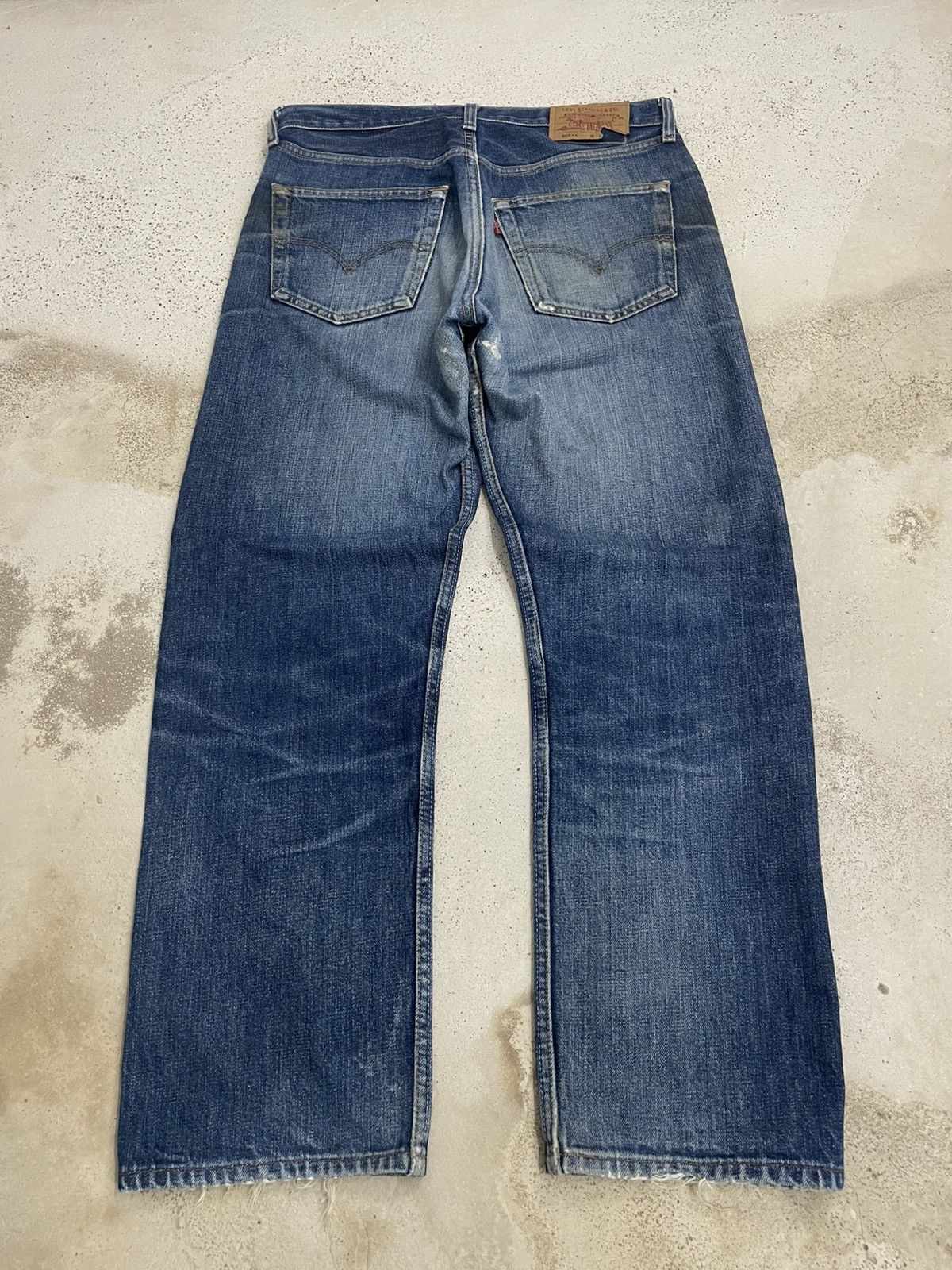 Levi's Vintage Levis 501xx Button Fly Distressed Repaired Size US 29 - 2 Thumbnail