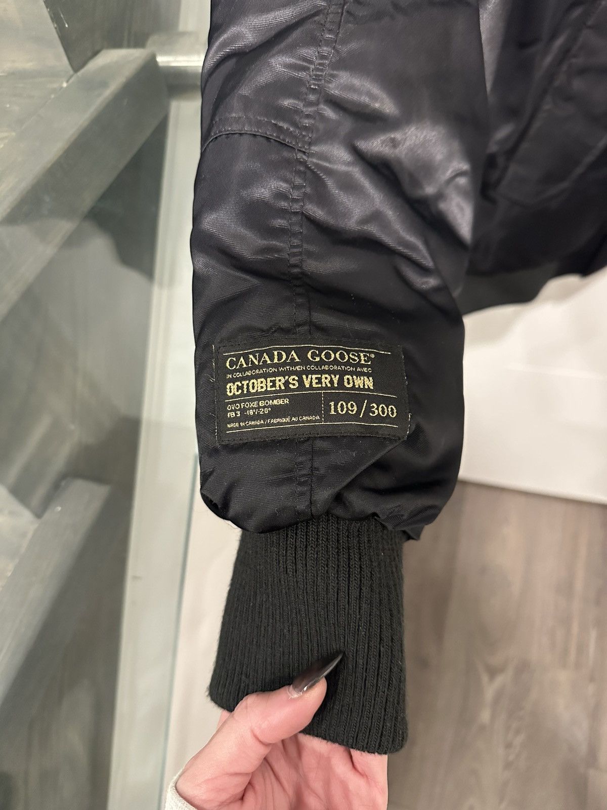 Canada Goose × October's Very Own OVO X Canada Goose Chilliwack Fur Bomber Jacket 2010 Drake Size US L / EU 52-54 / 3 - 2 Thumbnail