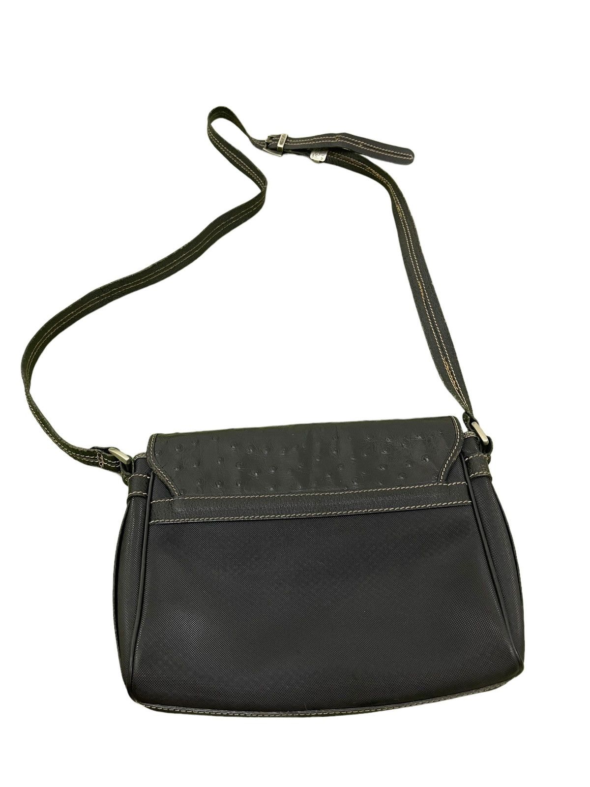 Gianfranco Ferre Cross Body Vtg Gianfranco Ferre Leather Sling Bag 2🟩 Size ONE SIZE - 17 Thumbnail