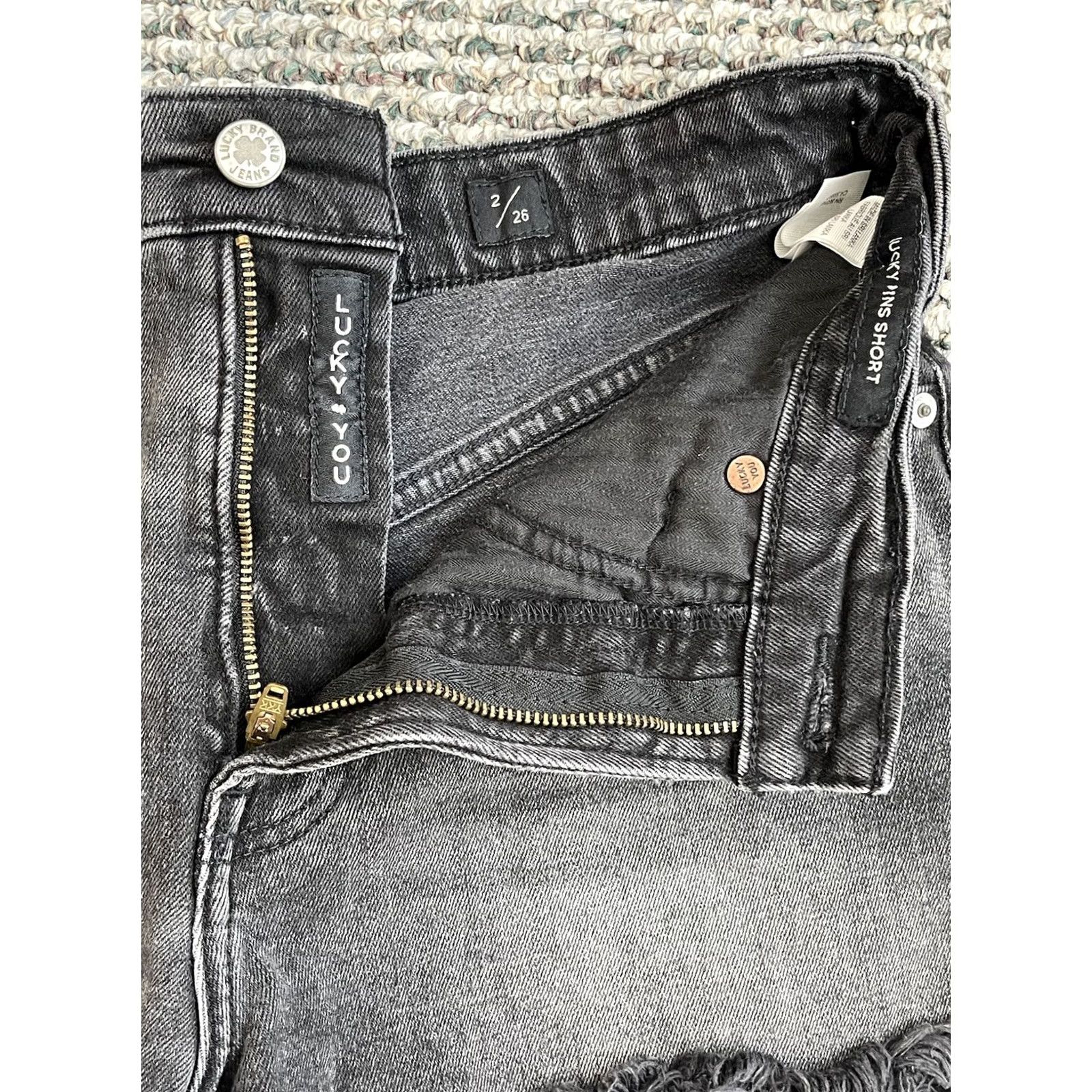 Lucky Brand Lucky Brand Shorts Womens 2/26 Black Denim Cut Off Distressed Pocket Zip Cotton Size 26" / US 2 / IT 38 - 4 Thumbnail