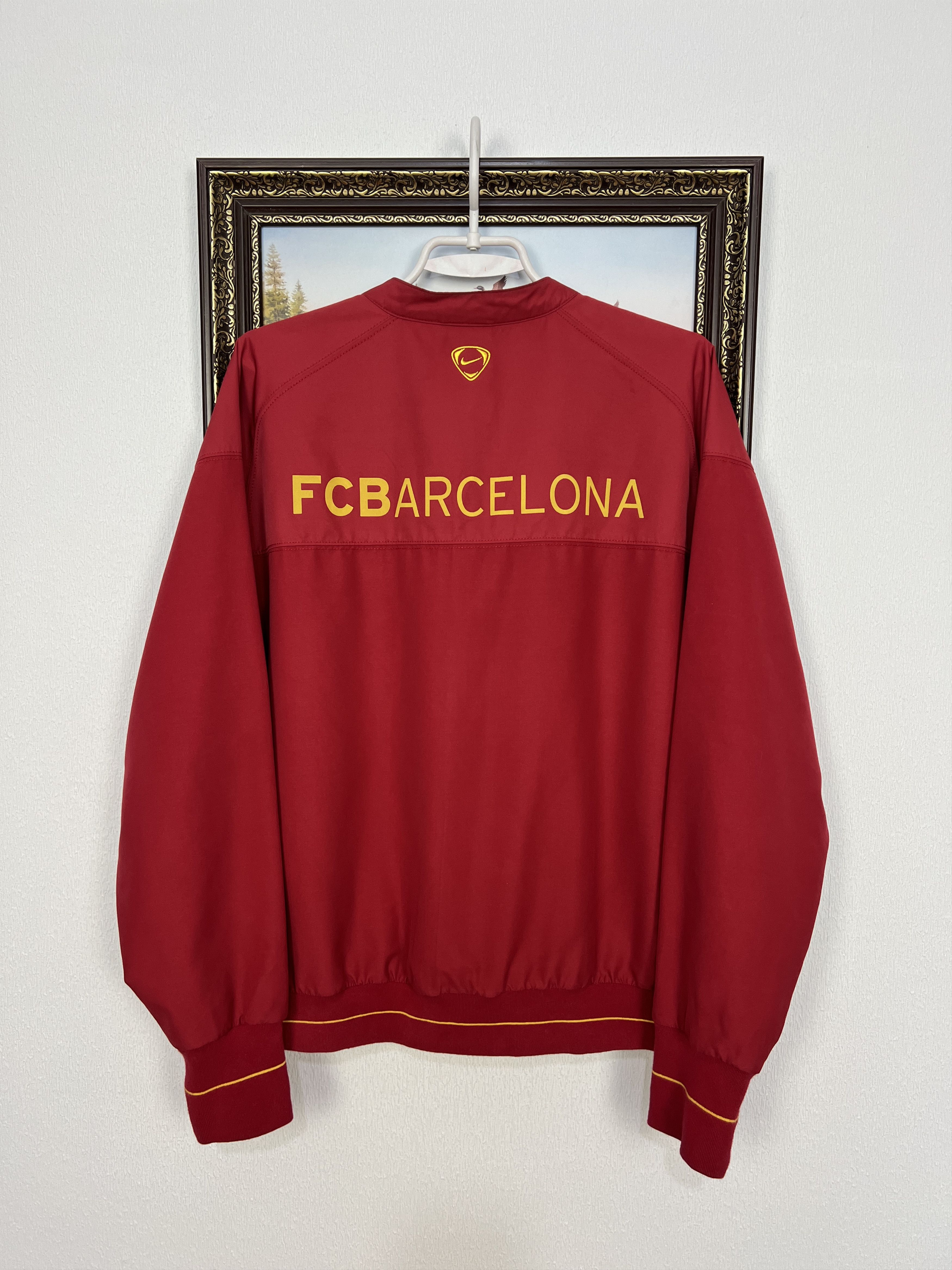 Nike Vintage Nike FC Barcelona Football Jacket Soccer Bomber Size US M / EU 48-50 / 2 - 13 Thumbnail