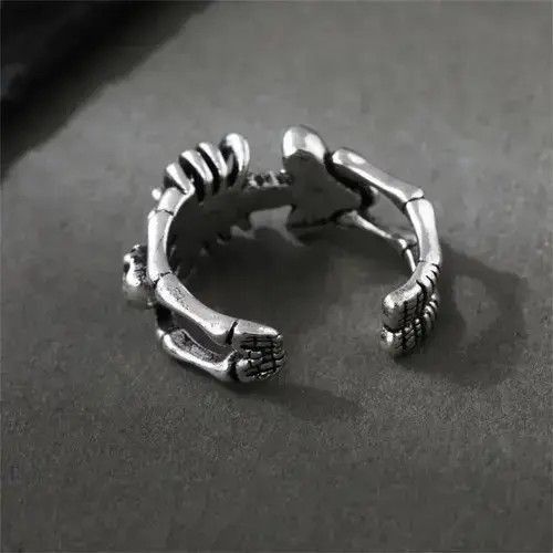 Other Vintage Skull Bones 🦴 Rings Unisex Size ONE SIZE - 2 Thumbnail
