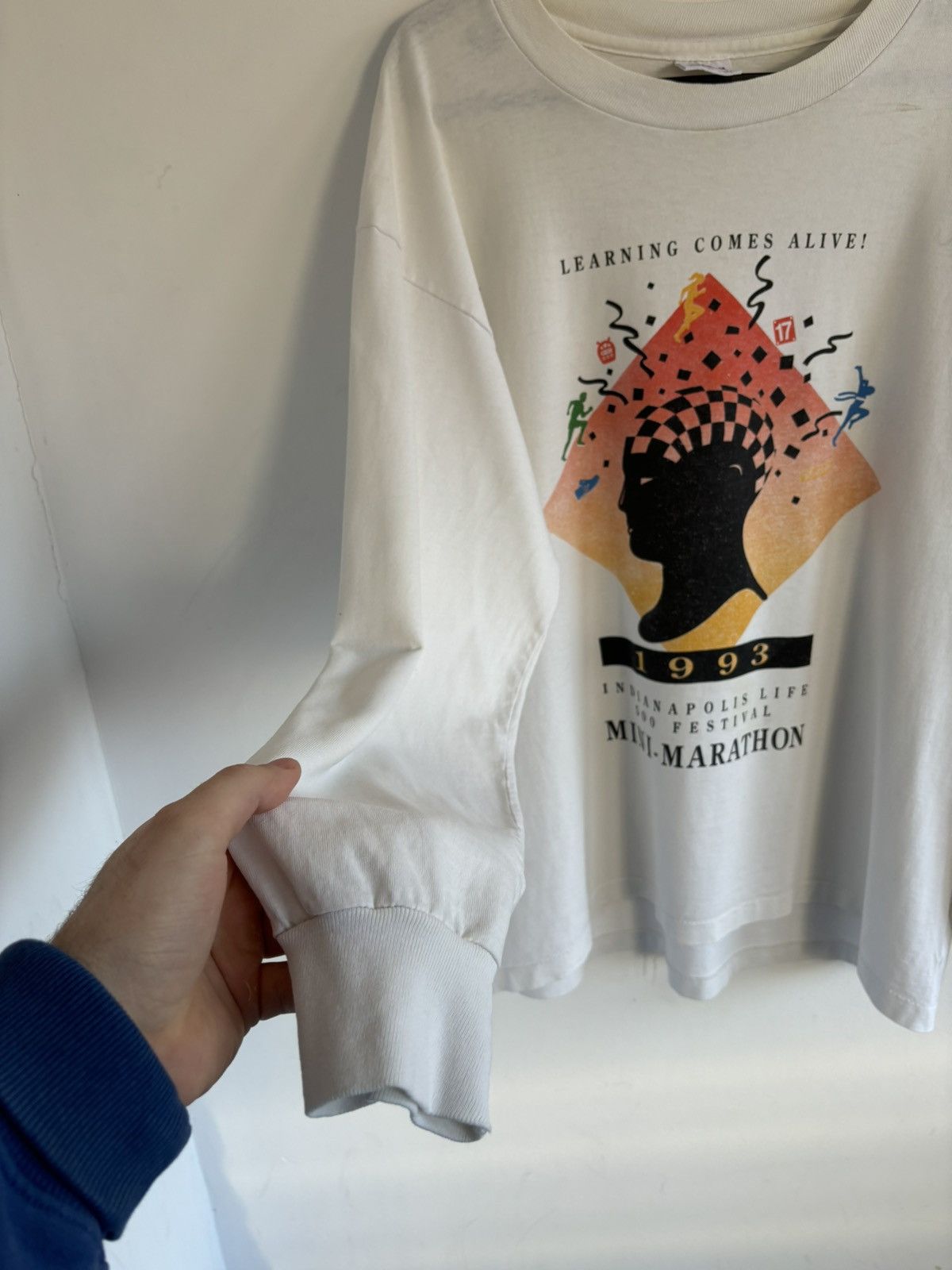 Anvil × Vintage Vintage 90s Indianapolis Marathon Art Longsleeve Size US L / EU 52-54 / 3 - 6 Thumbnail