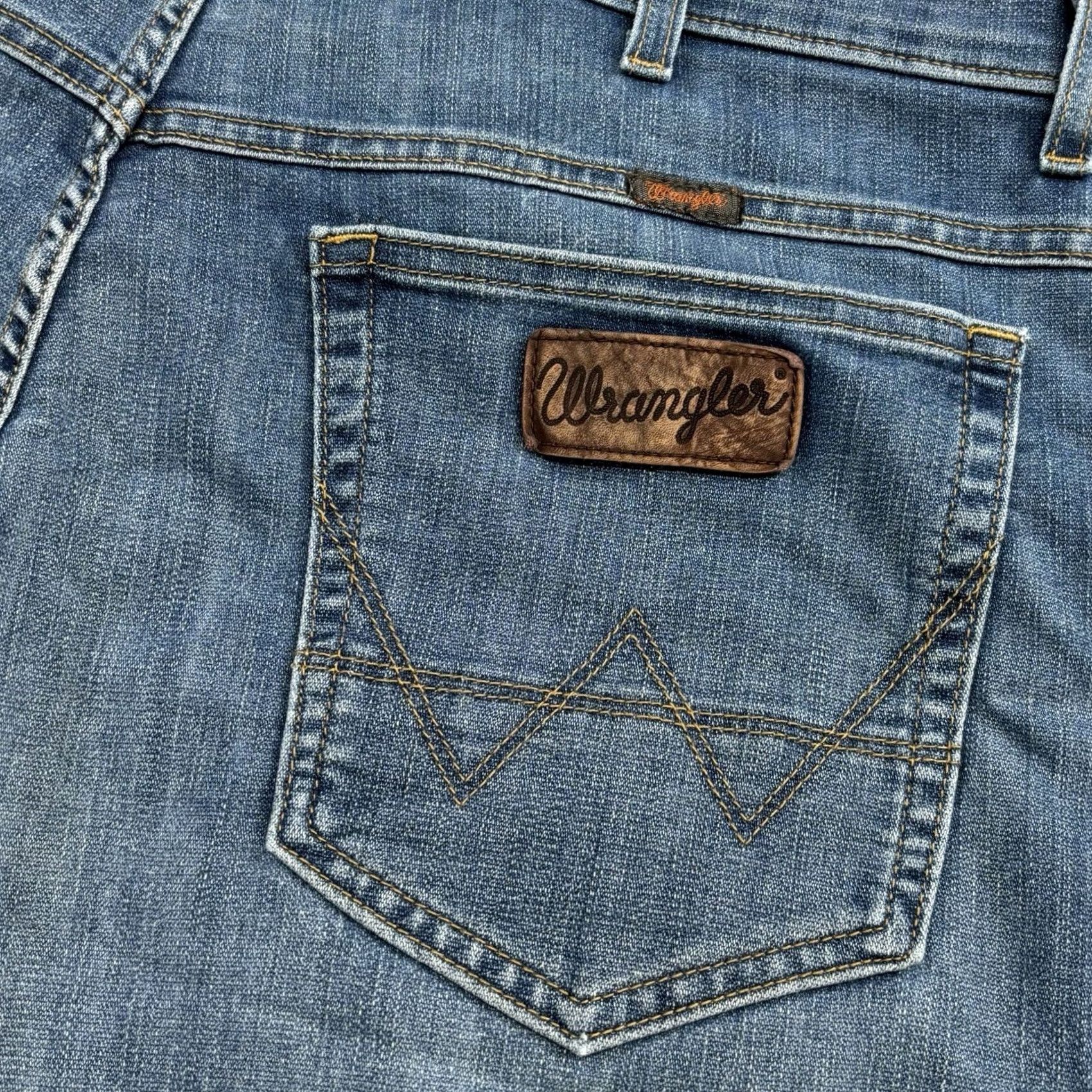 Wrangler VINTAGE Wrangler Texas Stretch jeans W38” L32” men’s blue zip fly (no) Size US 38 / EU 54 - 7 Thumbnail