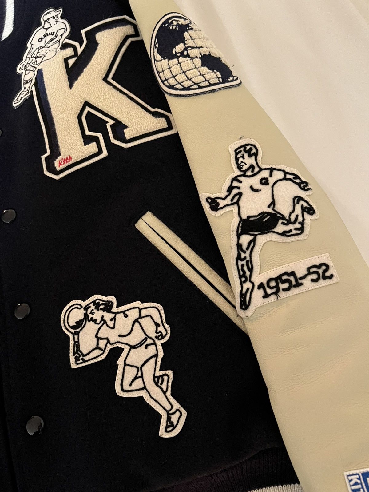 Kith × Russell Athletic Kith Russell Athletic CUNY Queens College Golden Bear Jacket Size US S / EU 44-46 / 1 - 6 Thumbnail