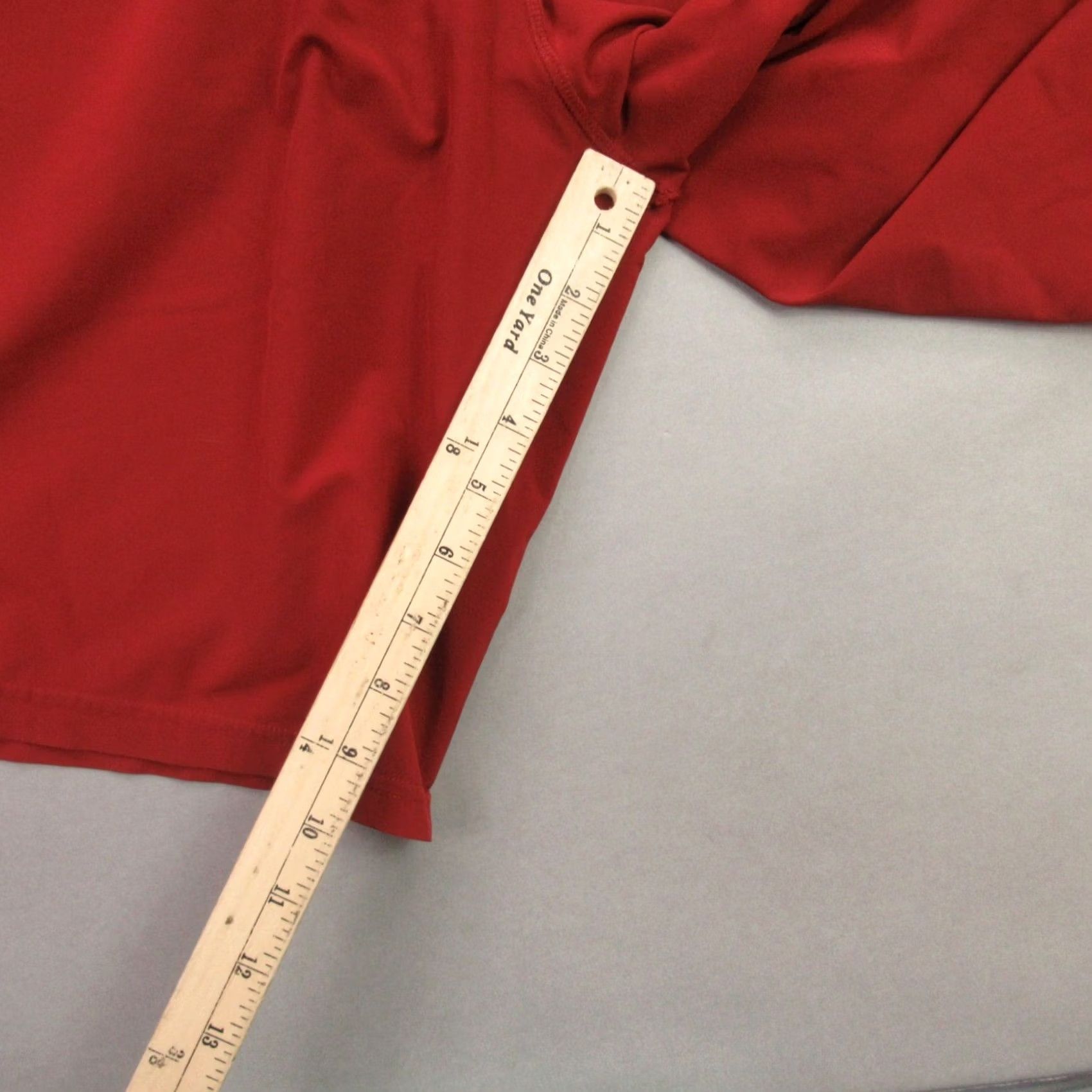Oakley Oakley Shorts Mens Large Chino Swim Outdoors Lightweight Red Drawstring Size US 33 - 7 Thumbnail