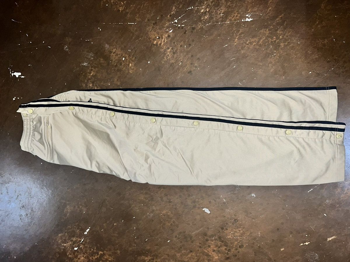 Adidas Gold adidas track pants Size US 30 / EU 46 - 2 Thumbnail