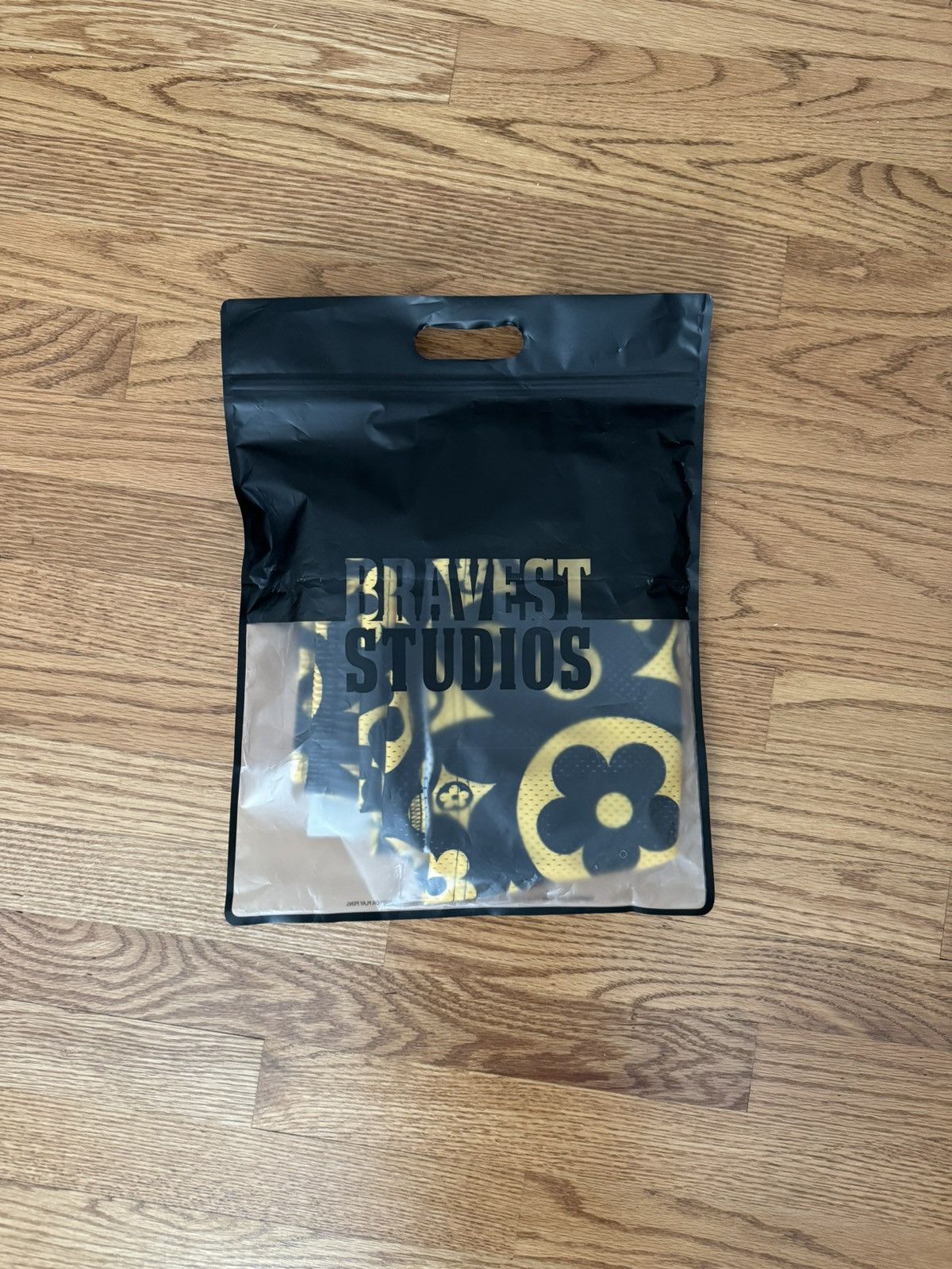 Bravest Studios Black/Yellow Louis V Shorts Size US 31 - 1 Thumbnail