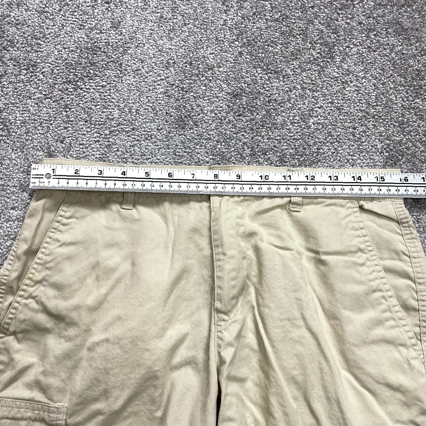 Vintage VINTAGE Columbia Cargo Shorts Men 32 Brown Cotton Flat Front Outdoor Casual 32x9 Size US 32 / EU 48 - 7 Thumbnail