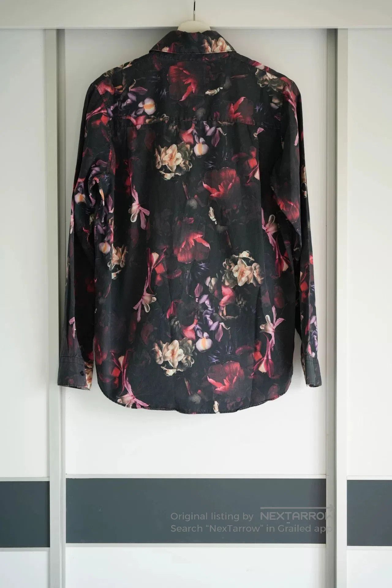 Lad Musician floral print long sleeve shirt by lad musician. Size US L / EU 52-54 / 3 - 2 Thumbnail