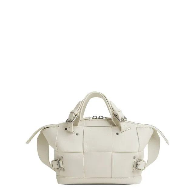 o1s1wg110923 Tote Bag in White