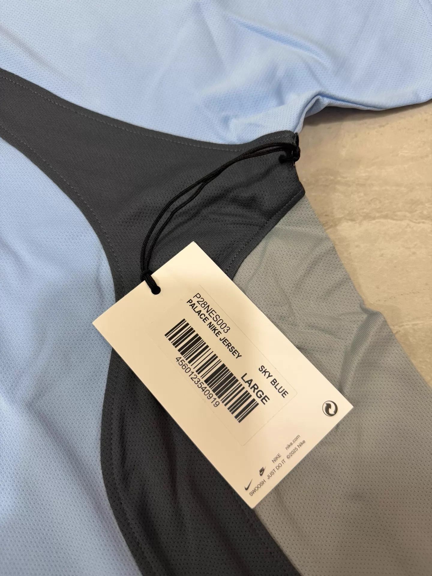 Palace PALACE x Nike SS26 DROP10 Oversized Drop Shoulder Sky Blue L Size US L / EU 52-54 / 3 - 3 Thumbnail