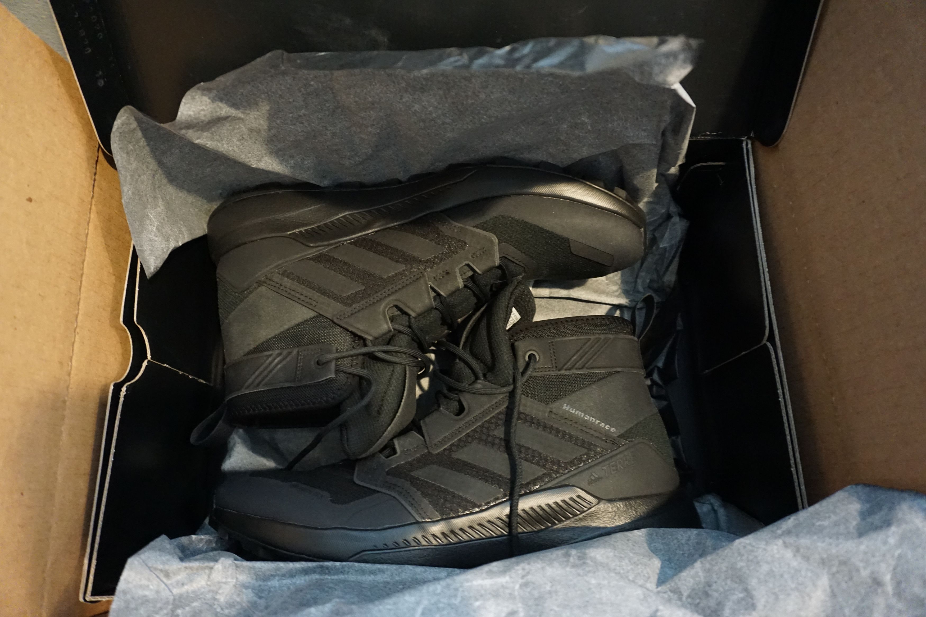 Adidas × Pharrell Trailmaker Mid GTX Size US 11.5 / EU 44-45 - 2 Thumbnail