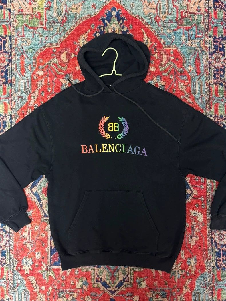 Balenciaga Balenciaga Black rainbow embroidered wheatear monogram hood Size US S / EU 44-46 / 1 - 1 Thumbnail
