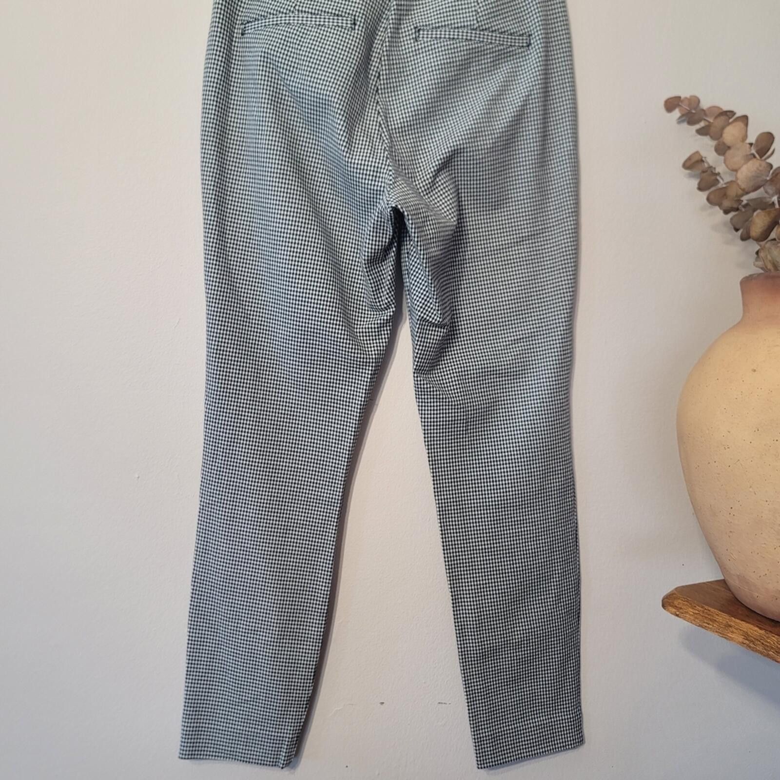 Old Navy Chic Houndstooth Academia Old Navy Pixie Ankle Pants Size 2 Size 26" / US 2 / IT 38 - 7 Thumbnail