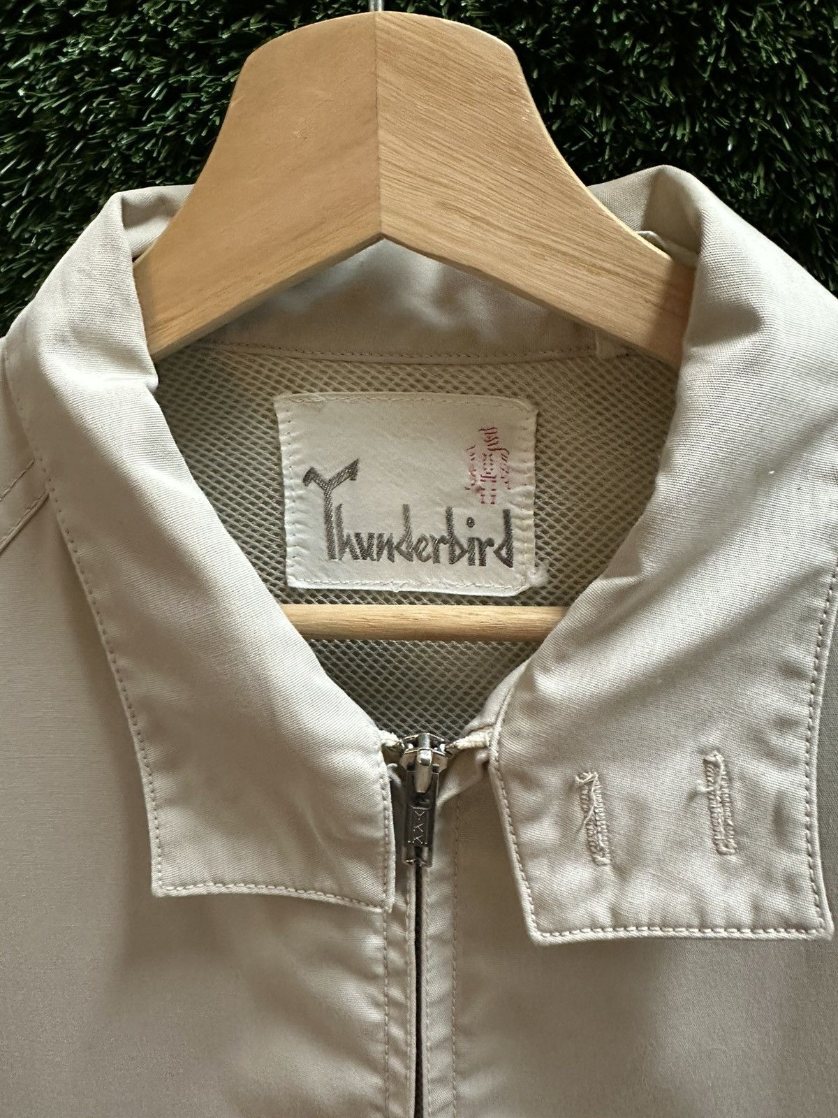 Vintage Vintage Thunderbird Cream Zip-up Light Jacket Large Size US L / EU 52-54 / 3 - 3 Thumbnail