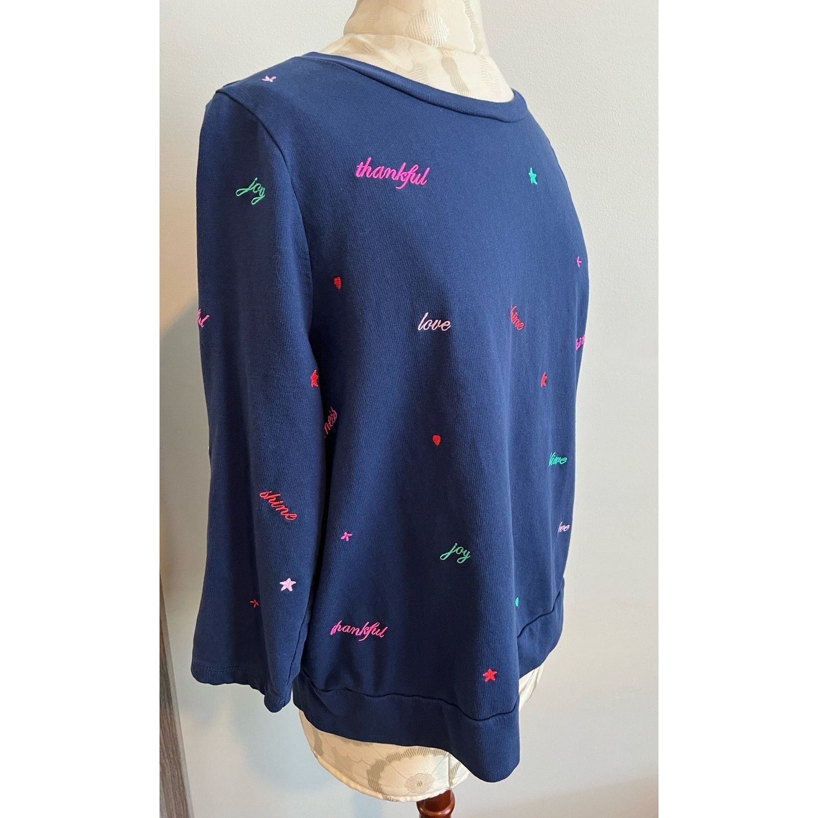 Lilly Pulitzer Lilly Pulitzer Rami Embroidered Navy Sweatshirt Large Size L / US 10 / IT 46 - 2 Thumbnail