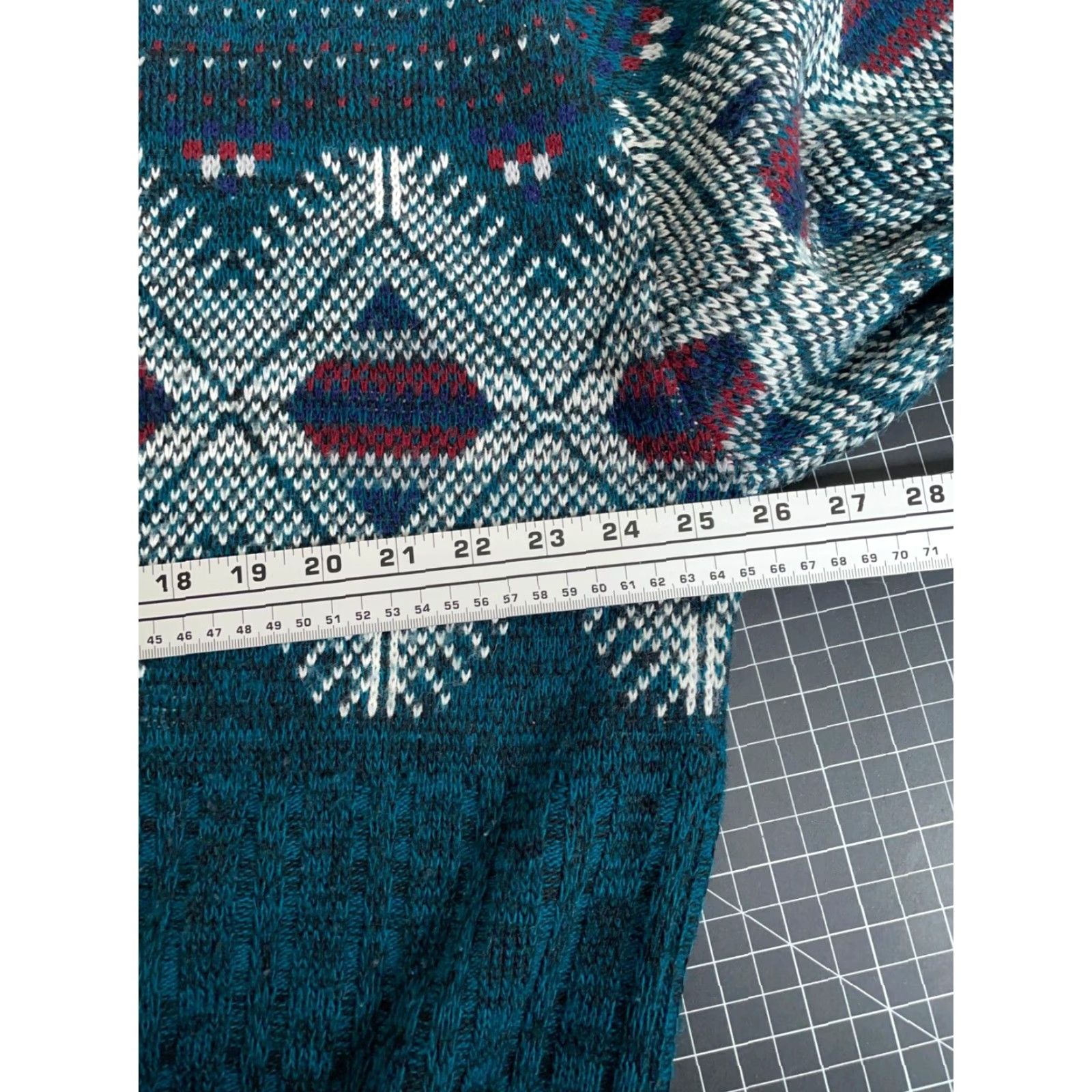Vintage VINTAGE Geometric Pattern Sweater Adult XL Dark Green Chunky Knit 90s Preppy Mens Size US XL / EU 56 / 4 - 5 Thumbnail