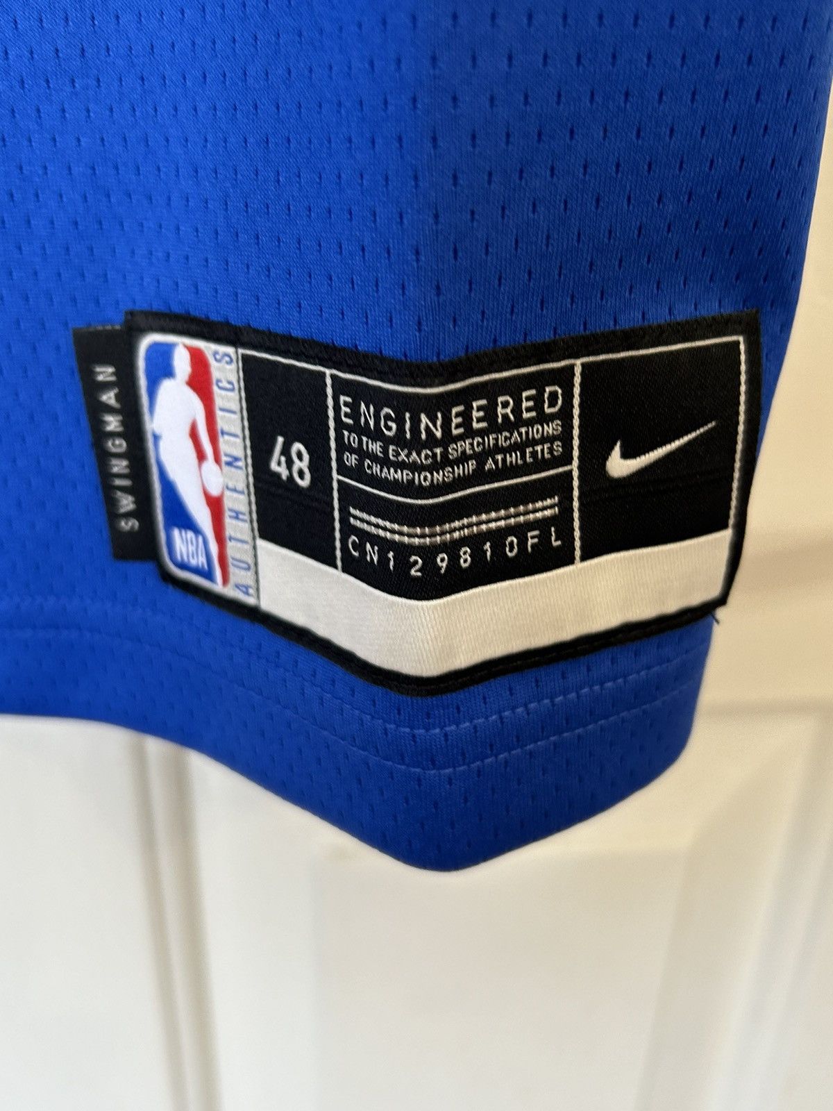 Nike Nike Dallas Mavericks Luka Doncic NBA Swingman Jersey! Size US L / EU 52-54 / 3 - 3 Thumbnail
