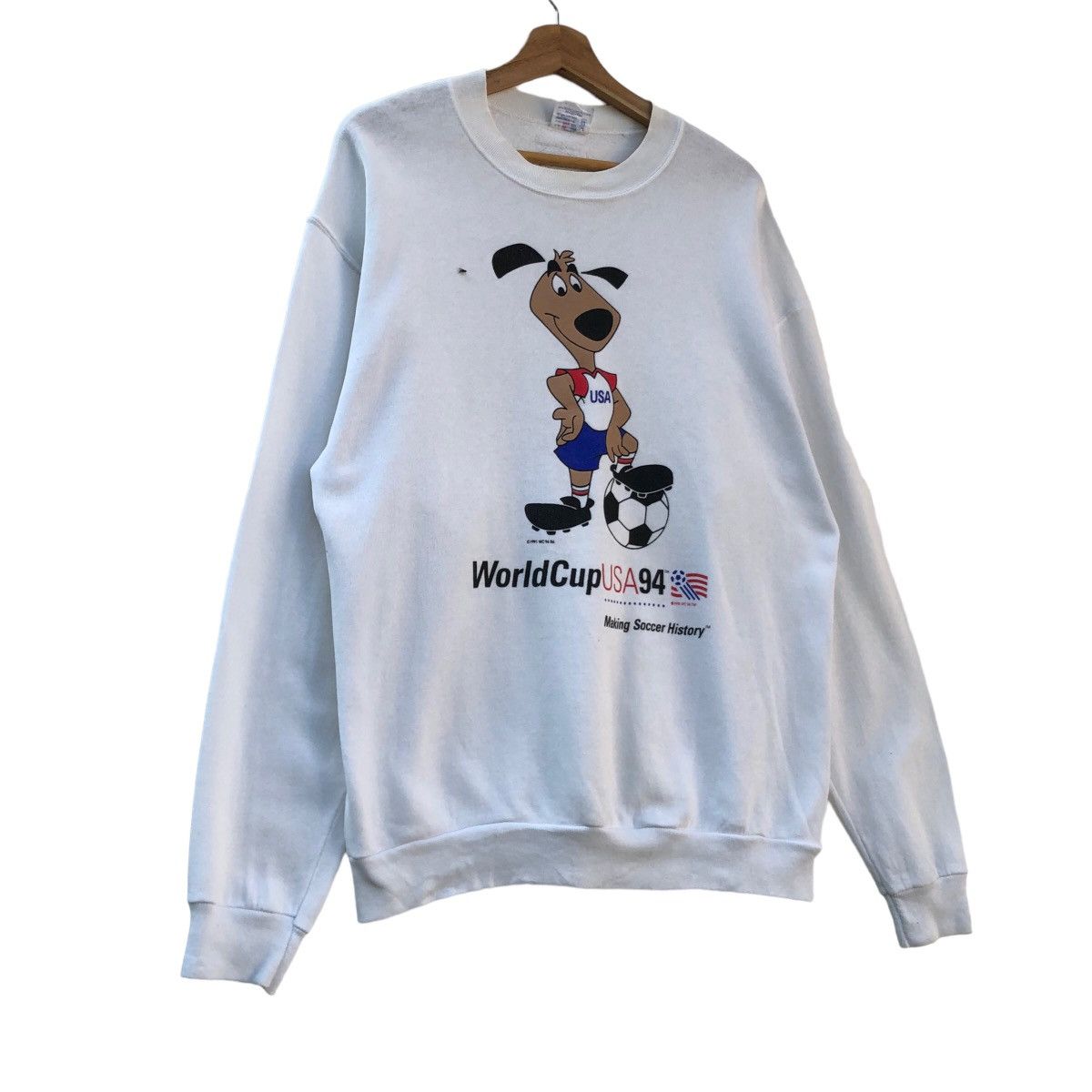 NFL × USA Olympics × Vintage Vintage 90s USA Football World Cup Team Sweatshirt Crewneck Size US M / EU 48-50 / 2 - 5 Thumbnail