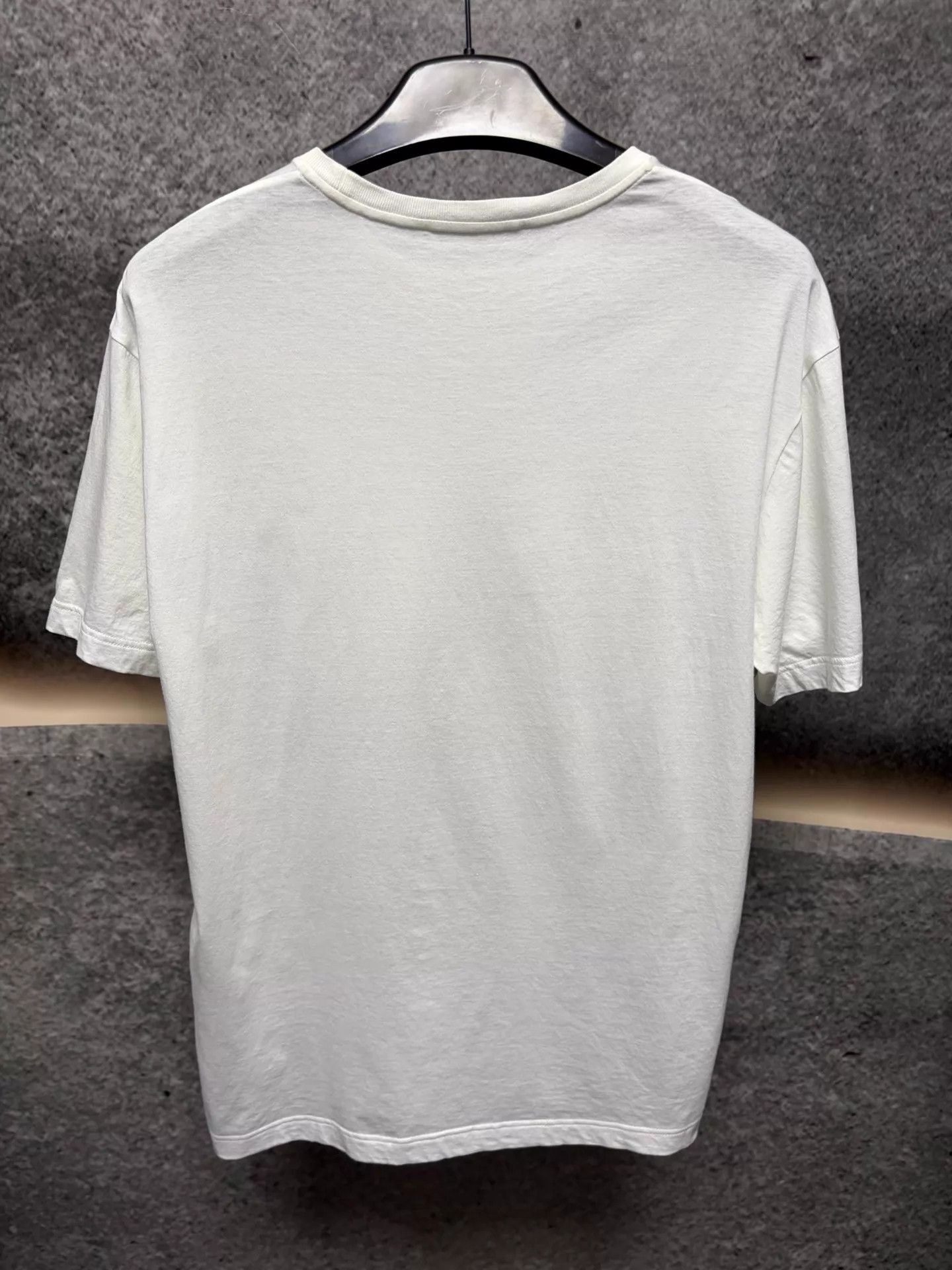 Prada Prada White Short Sleeve T-Shirt M (Pocket Logo) Size US M / EU 48-50 / 2 - 2 Thumbnail