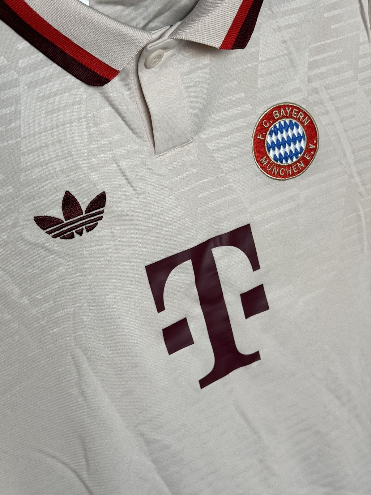 Adidas KIDS New Bayern Munchen 24/25 Third Olise Football Jersey Size US XS / EU 42 / 0 - 4 Thumbnail