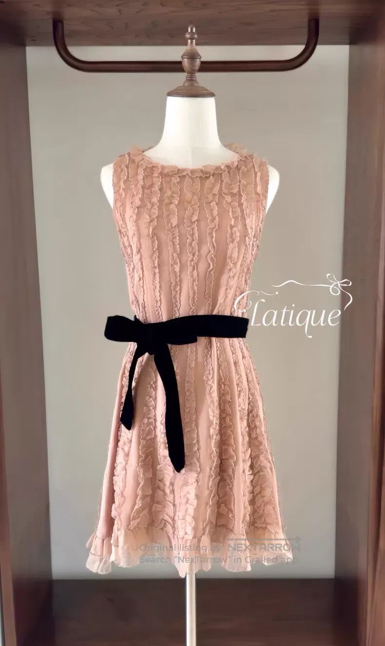 Valentino Valentino Nude pink silk ruffled lace-up sleeveless dress Size M / US 6-8 / IT 42-44 - 1 Thumbnail
