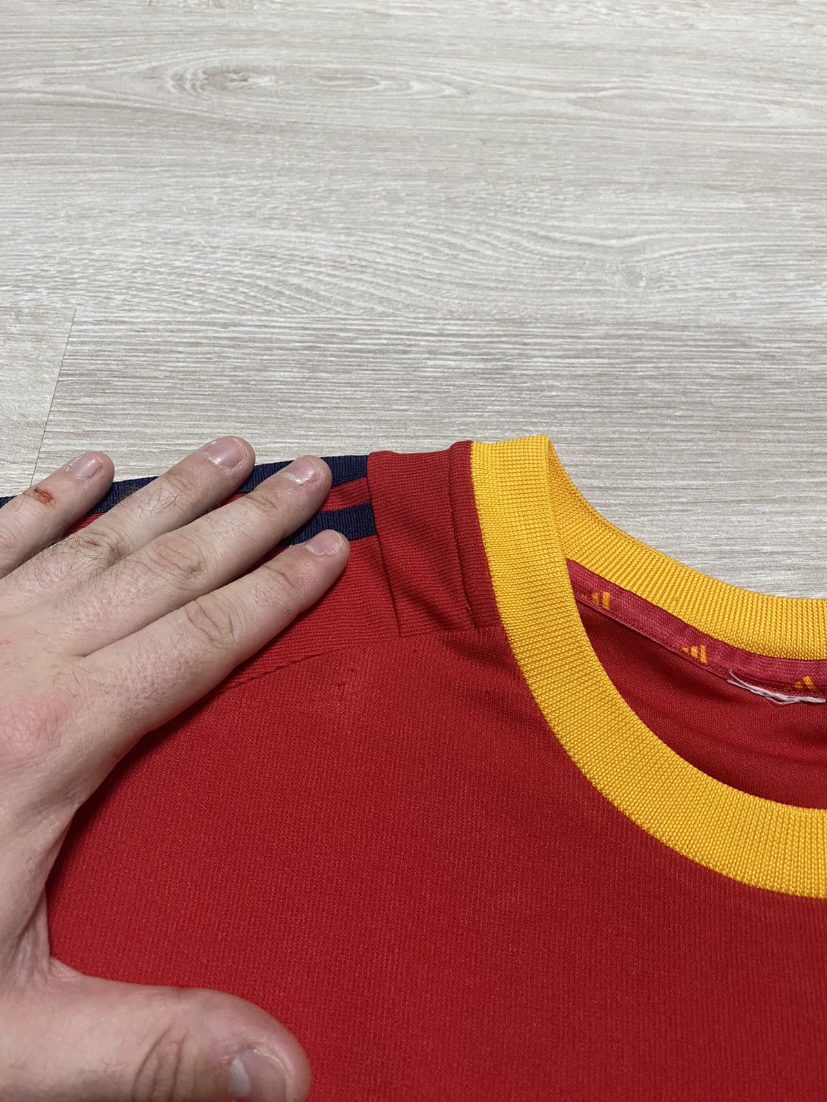 Adidas Vintage Adidas Jersey Spain National Team 2002/03 size XL Size US XL / EU 56 / 4 - 14 Thumbnail