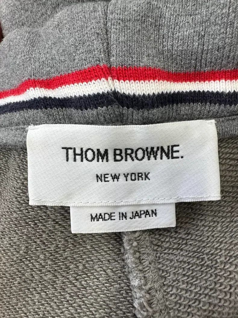 Thom Browne Thom Browne size 0 Gray classic four-striped casual long pa Size US 30 / EU 46 - 3 Thumbnail