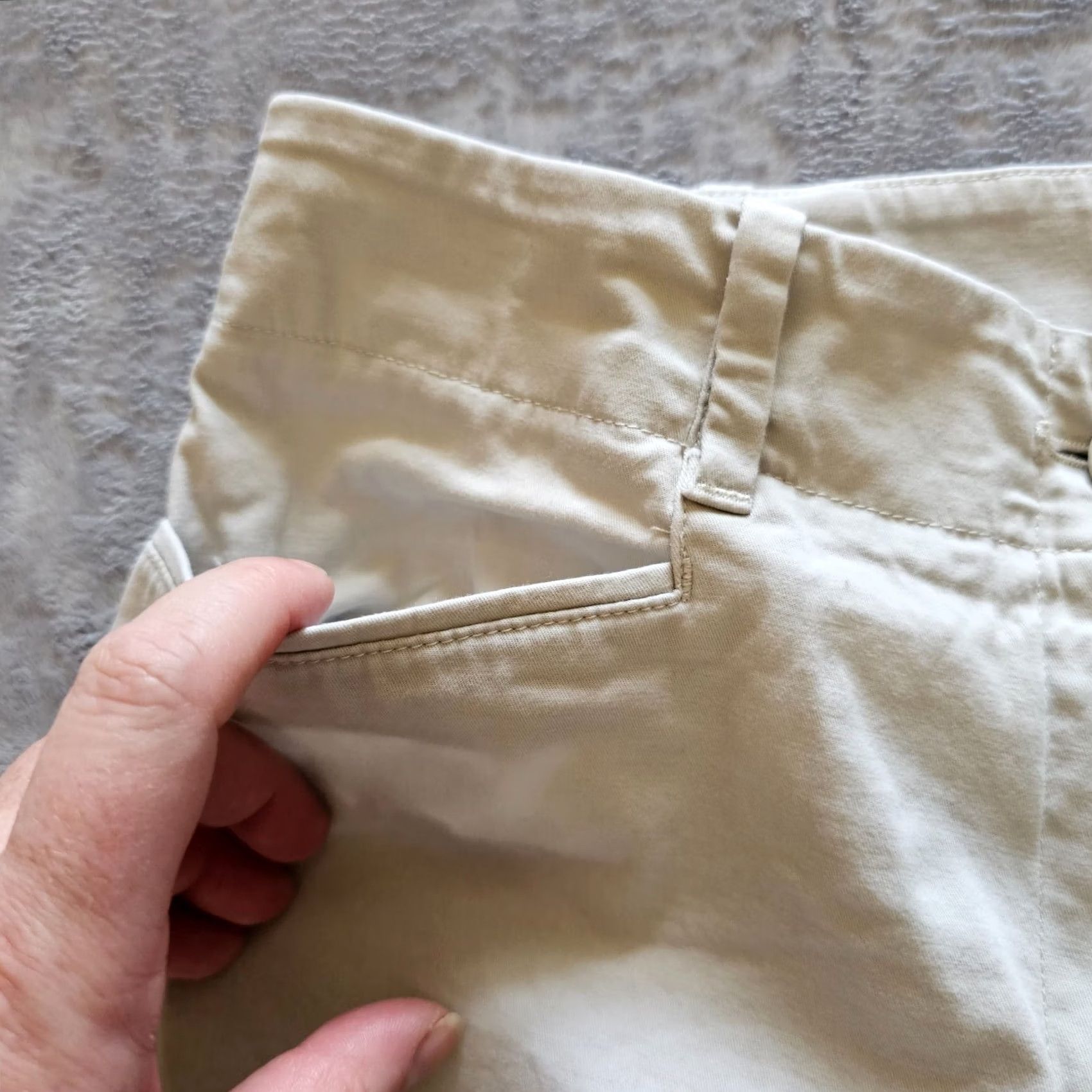 Talbots Talbots Pants Womens 6 Beige Khaki Straight Leg Mid Rise Classic Neutral Pants Menstrual? No, ignore. Size 28" / US 6 / IT 42 - 3 Thumbnail