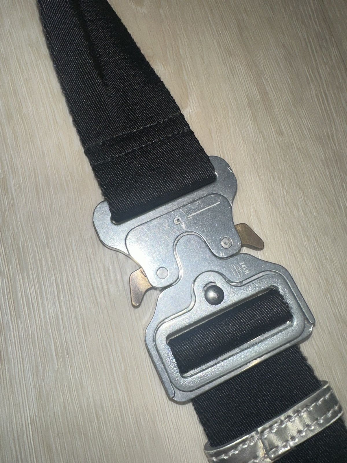 1017 ALYX 9SM × Alyx ALYX Cross Body Bag - Silver (Rare) Size ONE SIZE - 9 Thumbnail