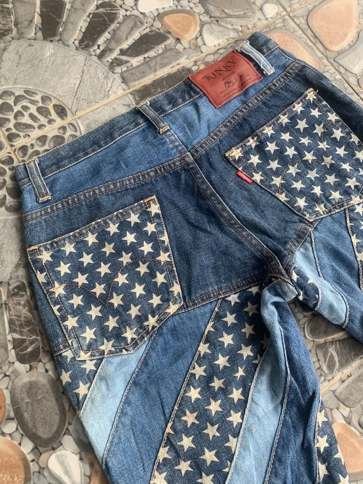 Hysteric Glamour Rare Hysteric Glamour Star Print Flared Jeans Size 26" / US 2 / IT 38 - 14 Thumbnail