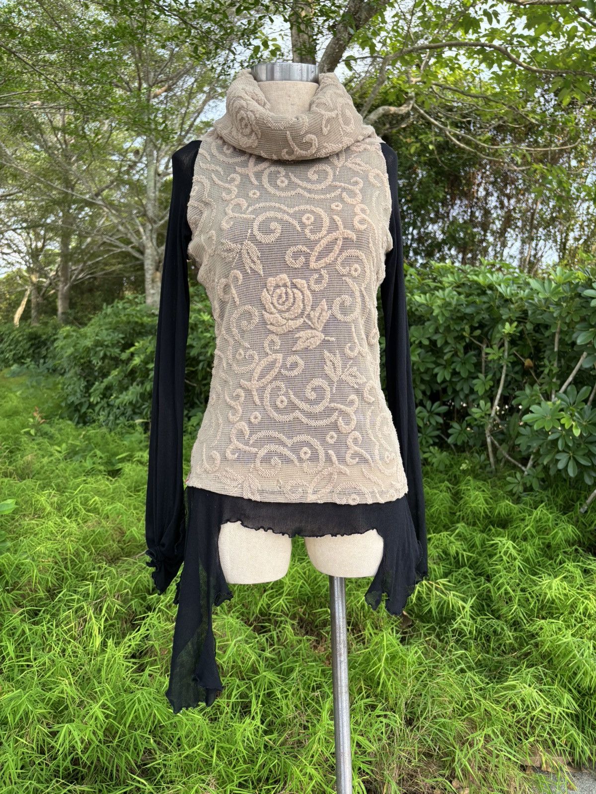 Vintage Mesh top with floral