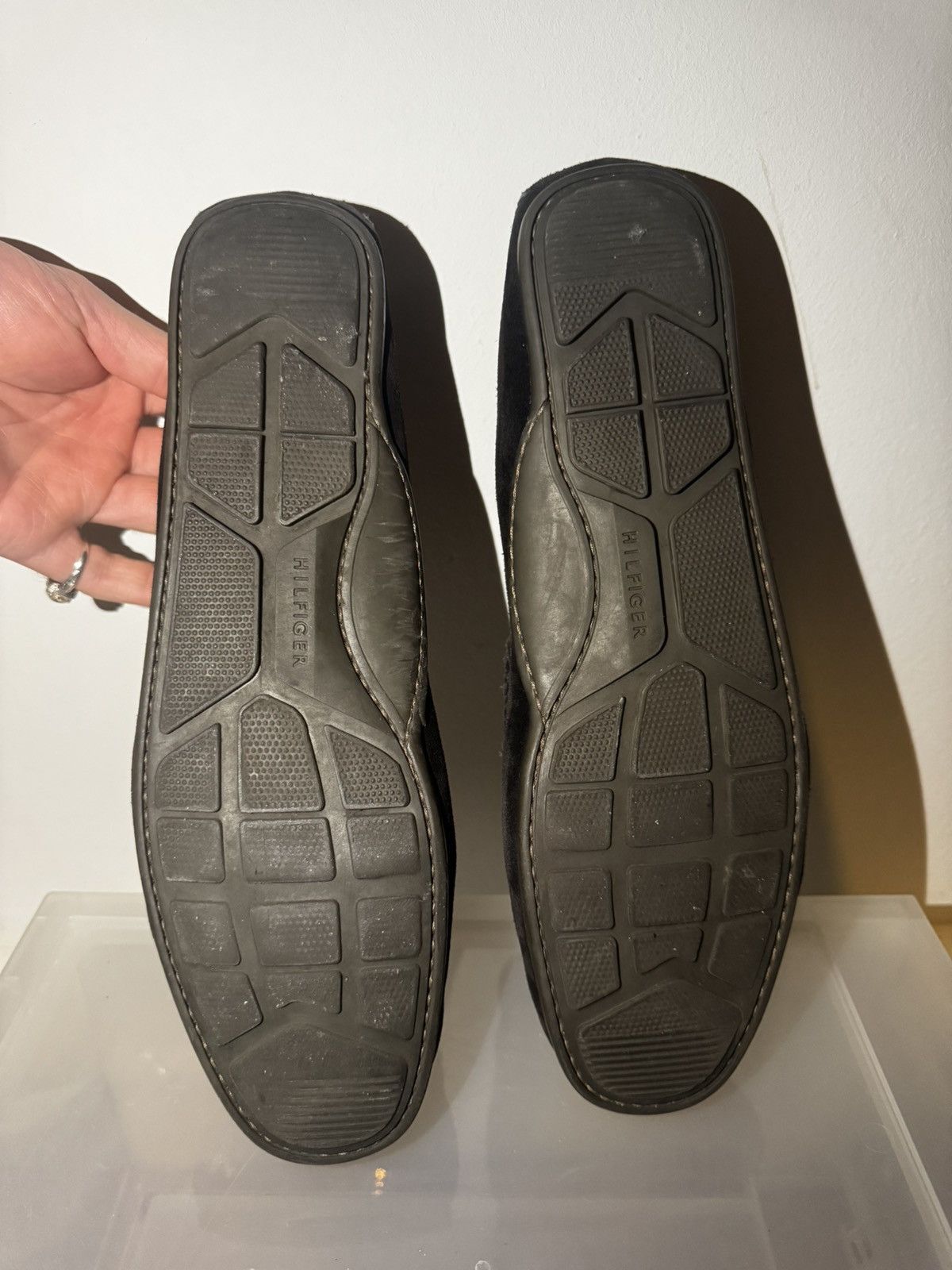 Tommy Hilfiger Tommy Hilfiger Moccasins Size US 11 / EU 44 - 6 Thumbnail