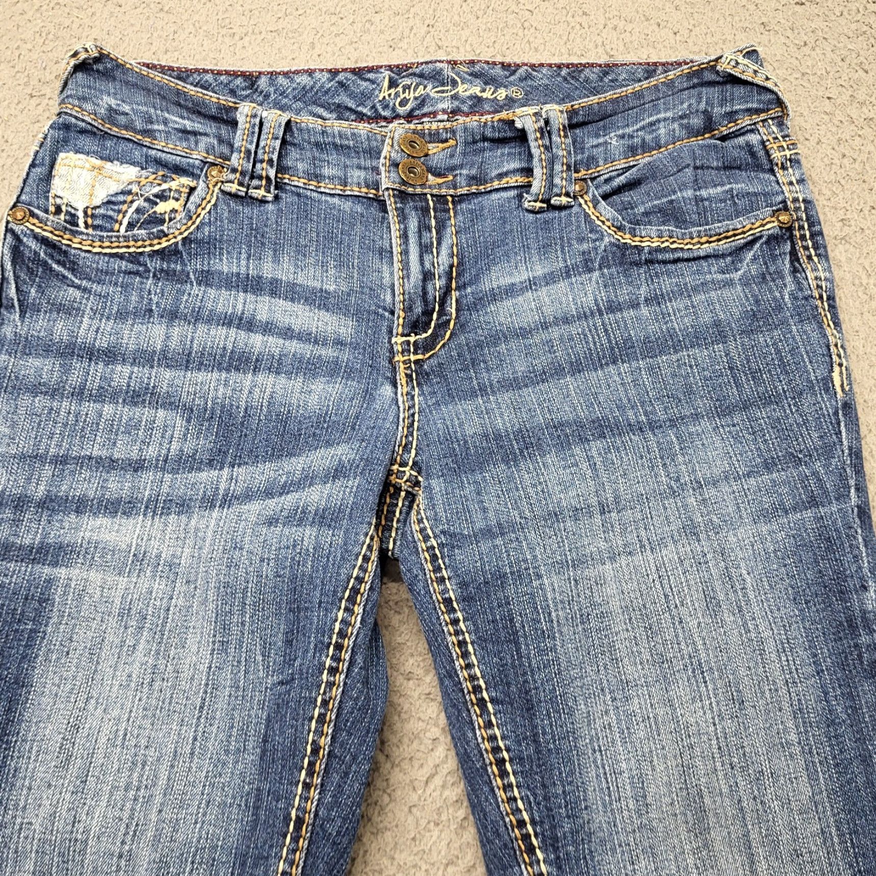 Denime Ariya Jeans Womens Capris Denim Blue 9/10 Stretch Distressed Whiskers 30x20 Jeans Jeans Capris Women Sleeve? Size 30" / US 8 / IT 44 - 3 Thumbnail