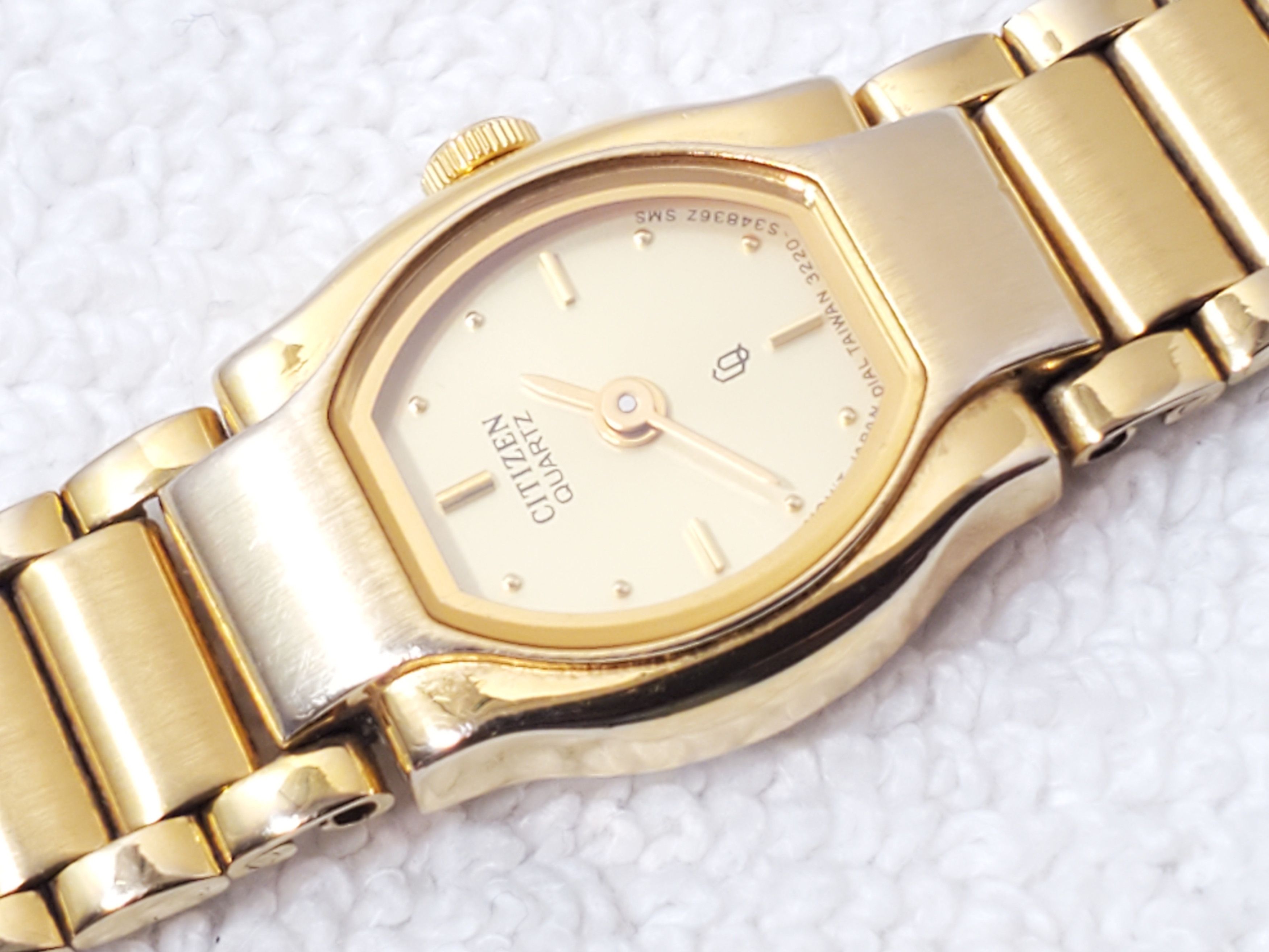 Citizen Citizen CQ Women's Base Metal Vintage Quartz Watch One Jewel Size ONE SIZE - 2 Thumbnail
