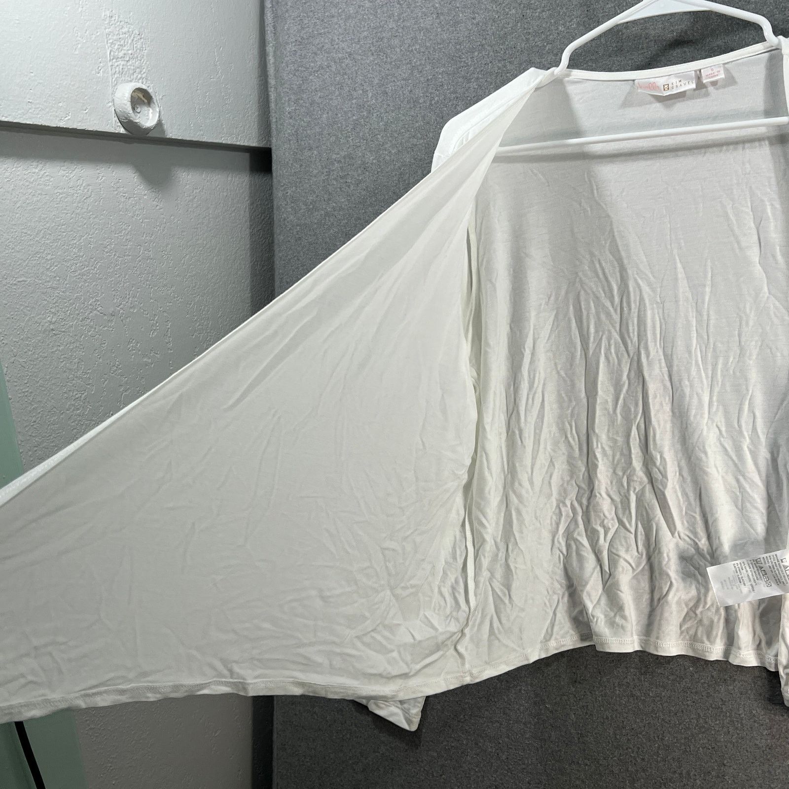 Other Belle by Kim Gravel Rayon Spandex Shrug White Size Small Size S / US 4 / IT 40 - 11 Thumbnail